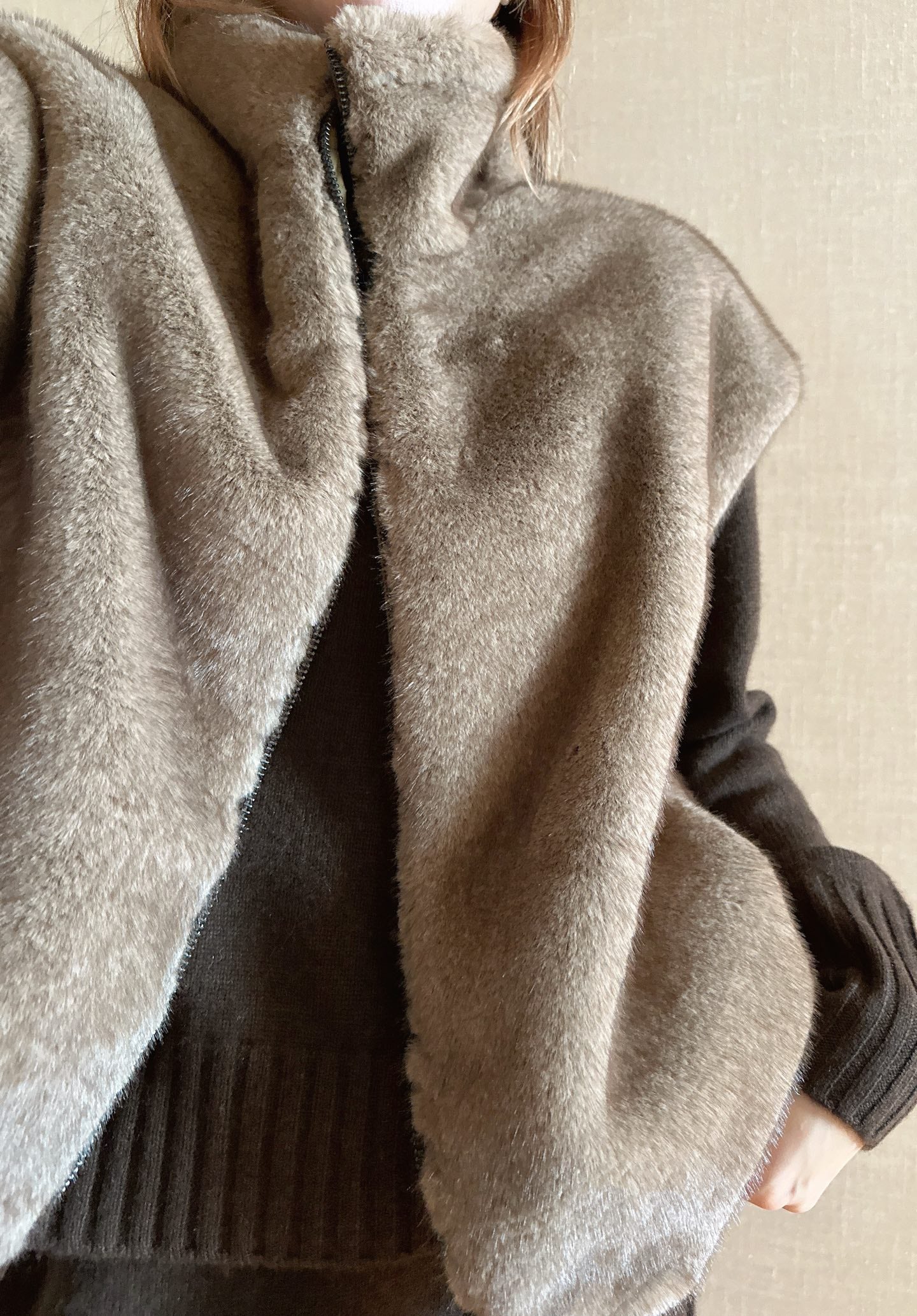 Brun 25fw reversible faux fur vest jacket