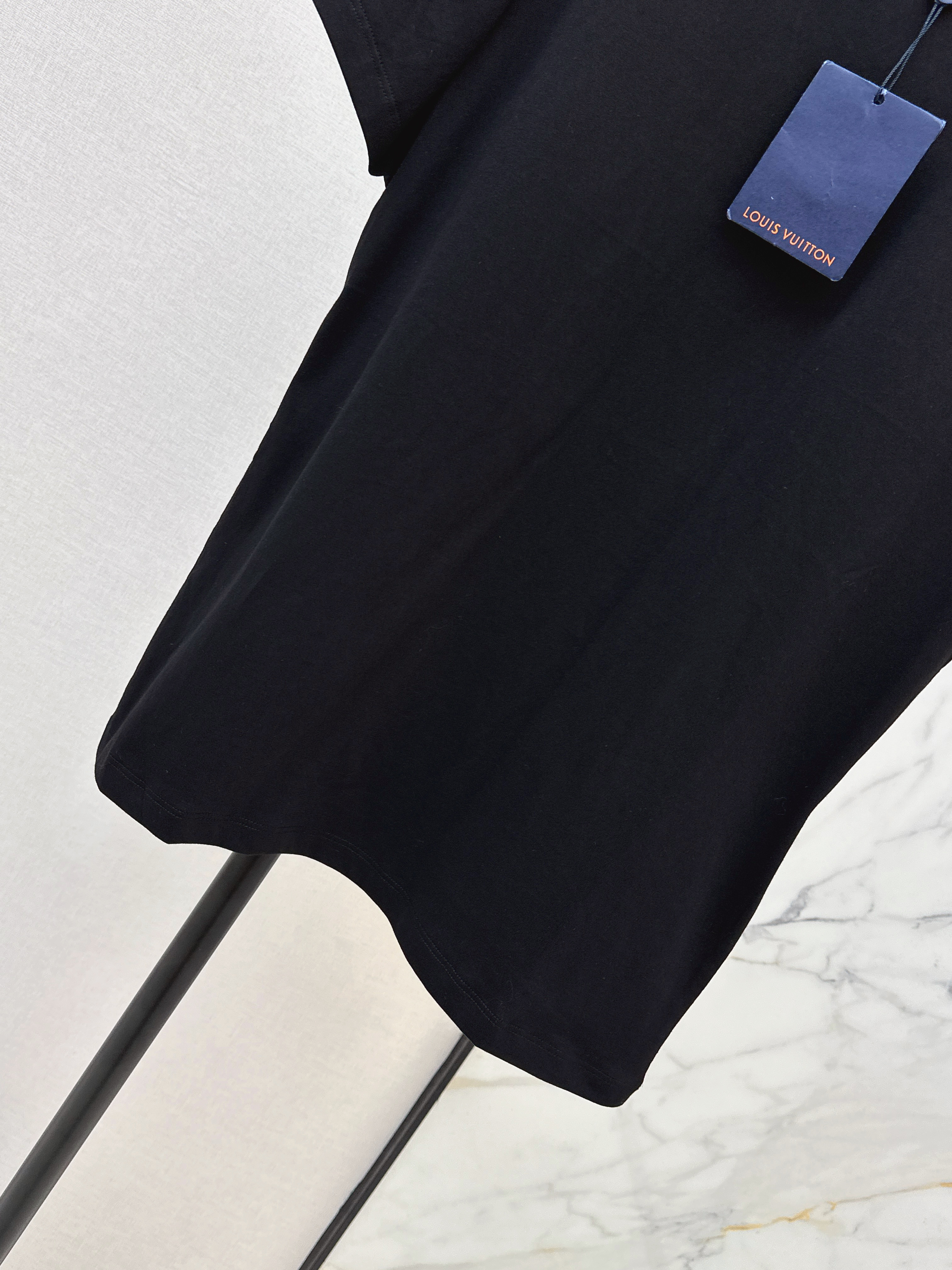 Loui 26ss scarf t-shirt