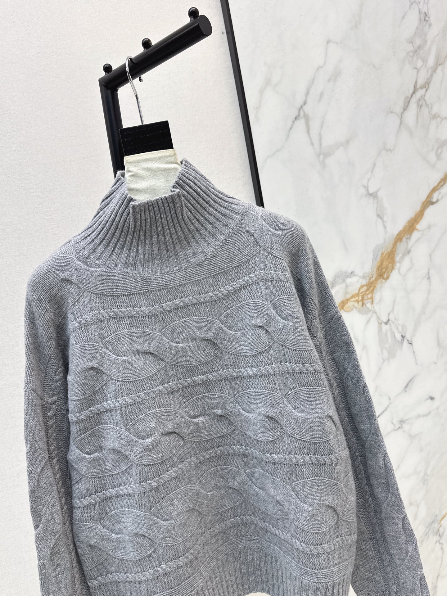 Max 25fw cable knit sweater
