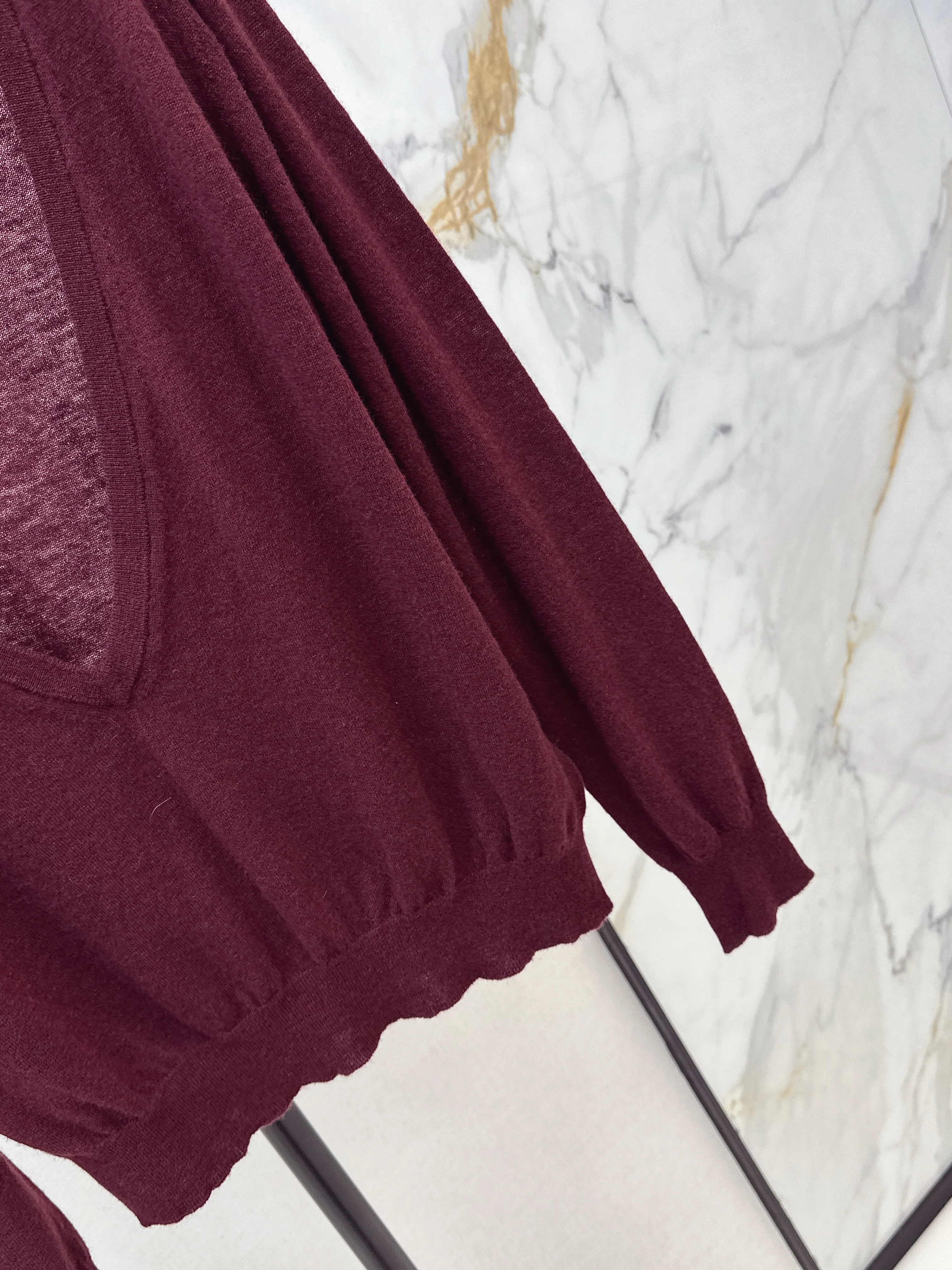 Prad 26ss v-neck cashmere sweater