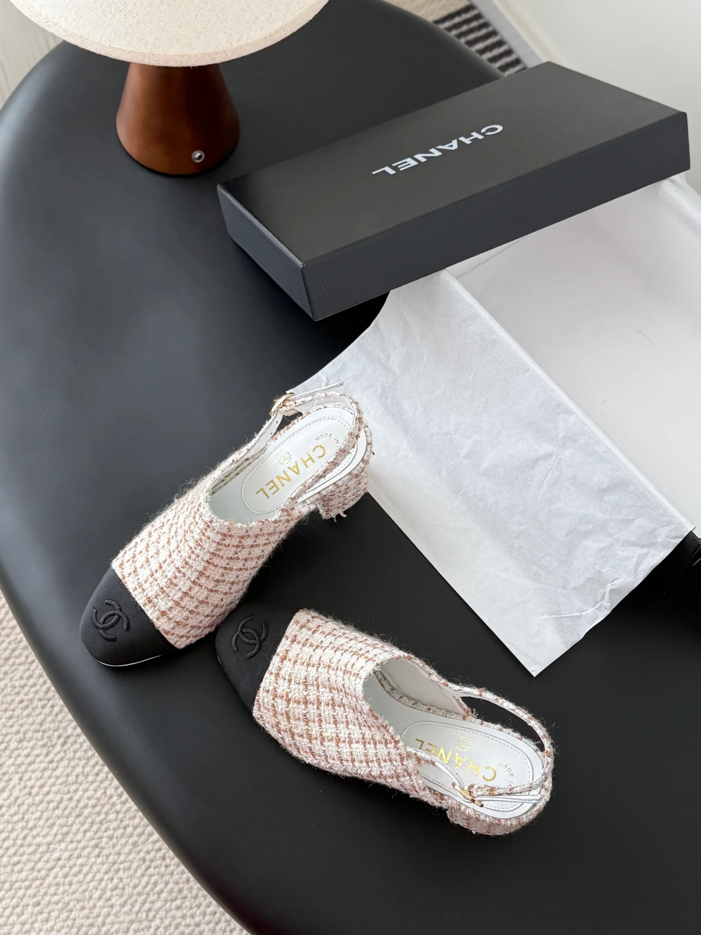 Chan 25fw slingback chunky heels