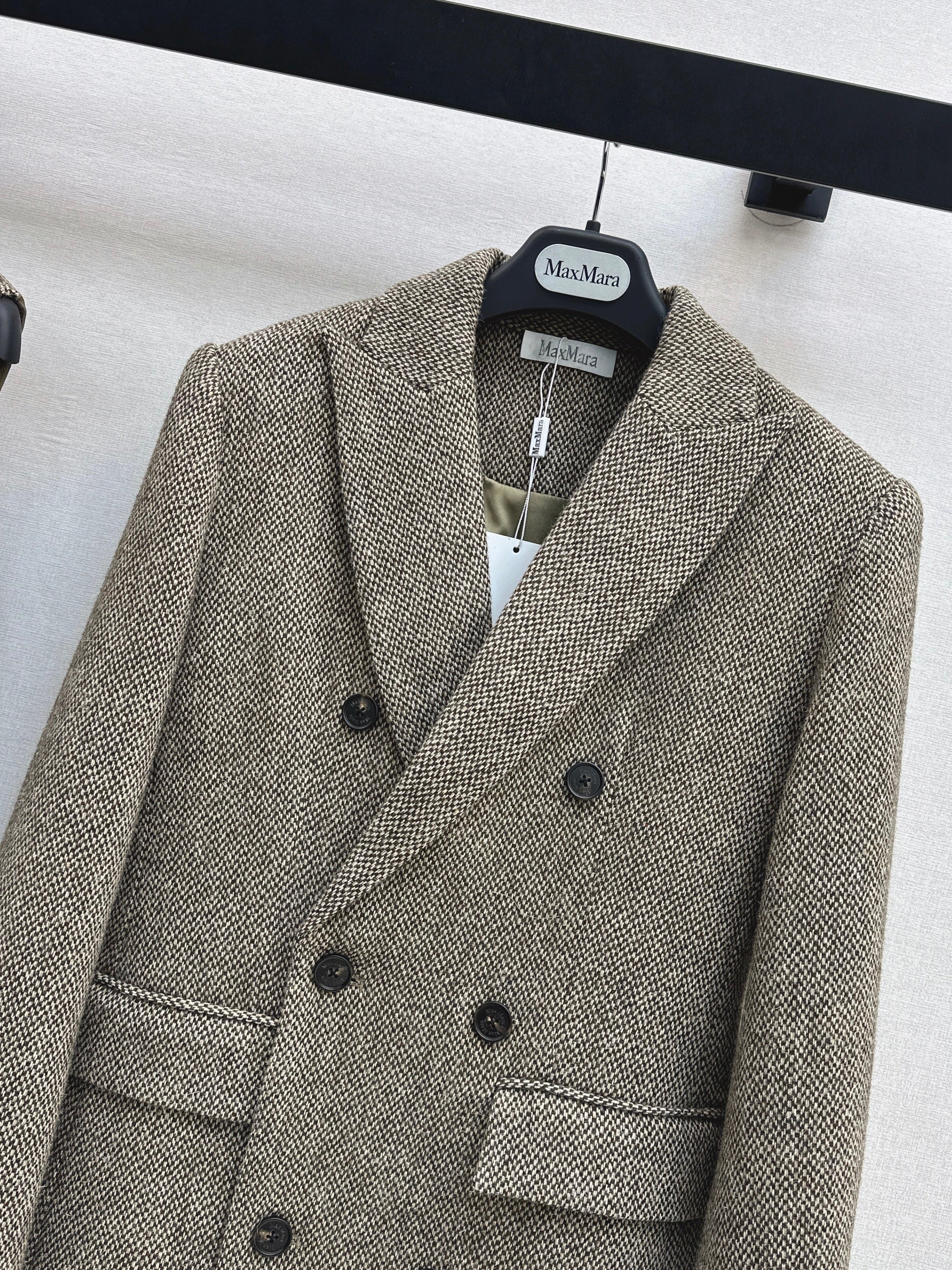 Max 26ss vest+overcoats