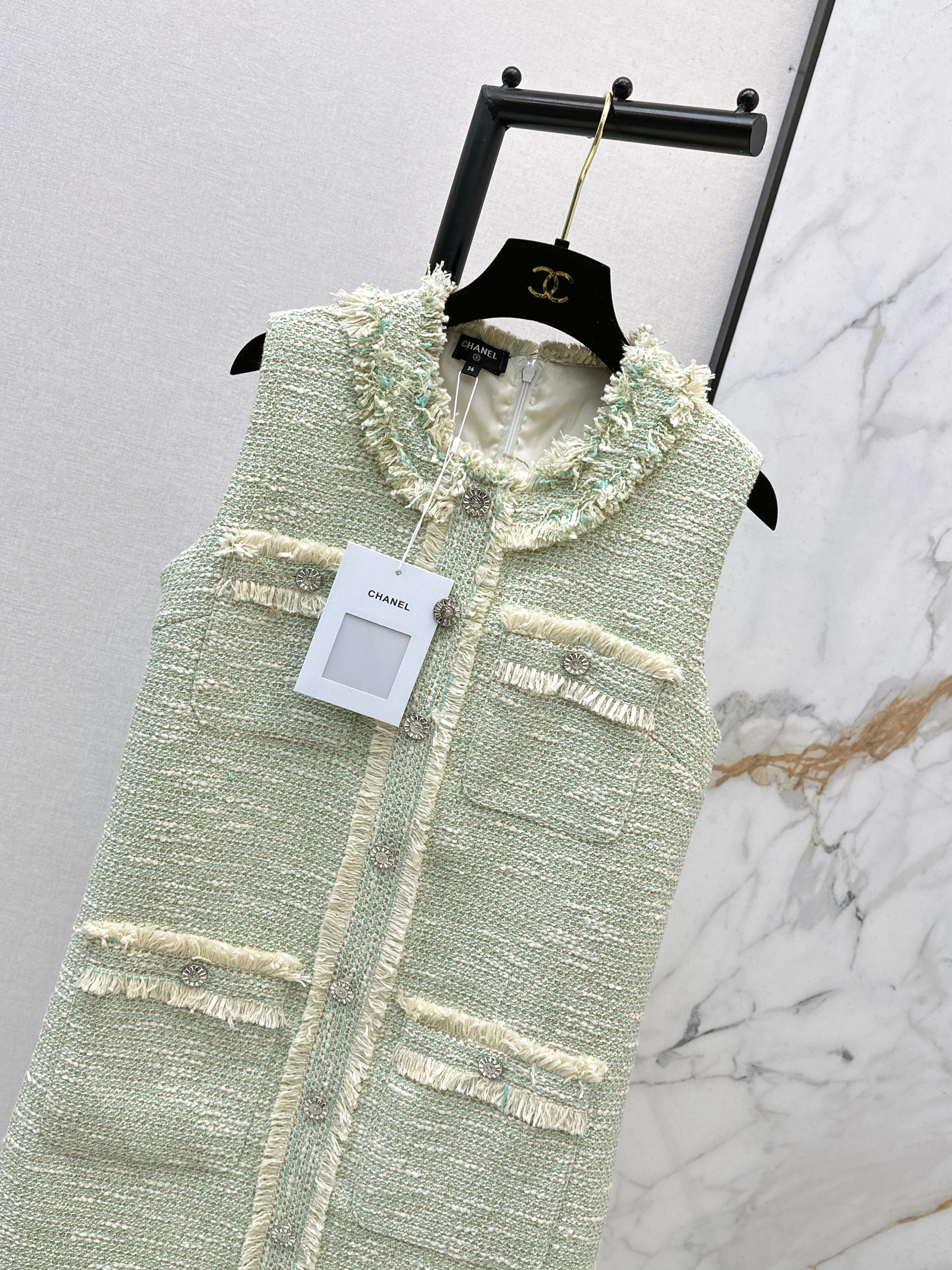 Chan 26ss woven sleeveless dress