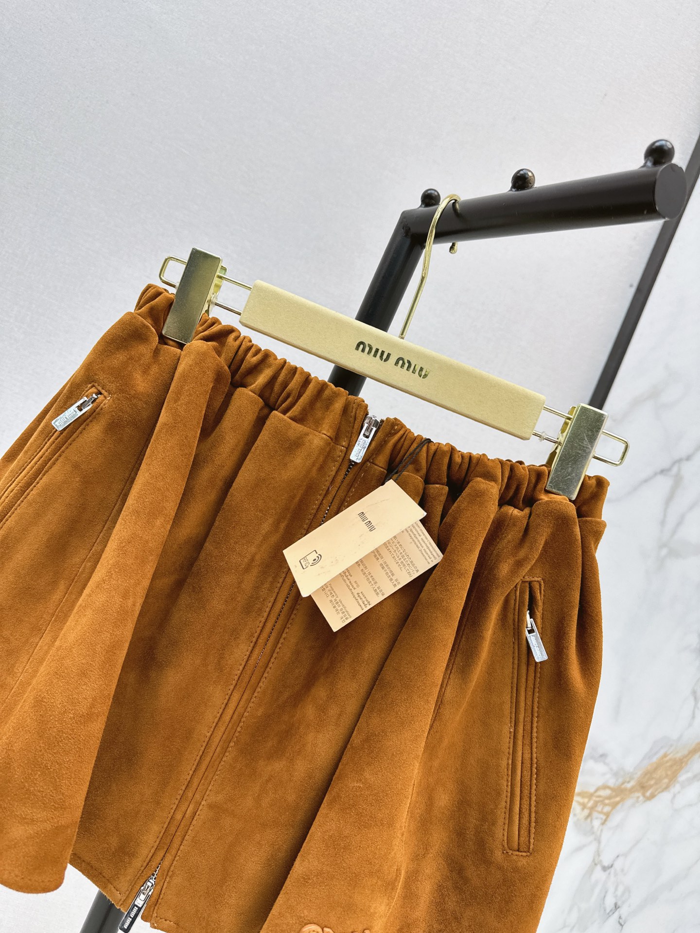 Miu 26ss suede leather mini skirt