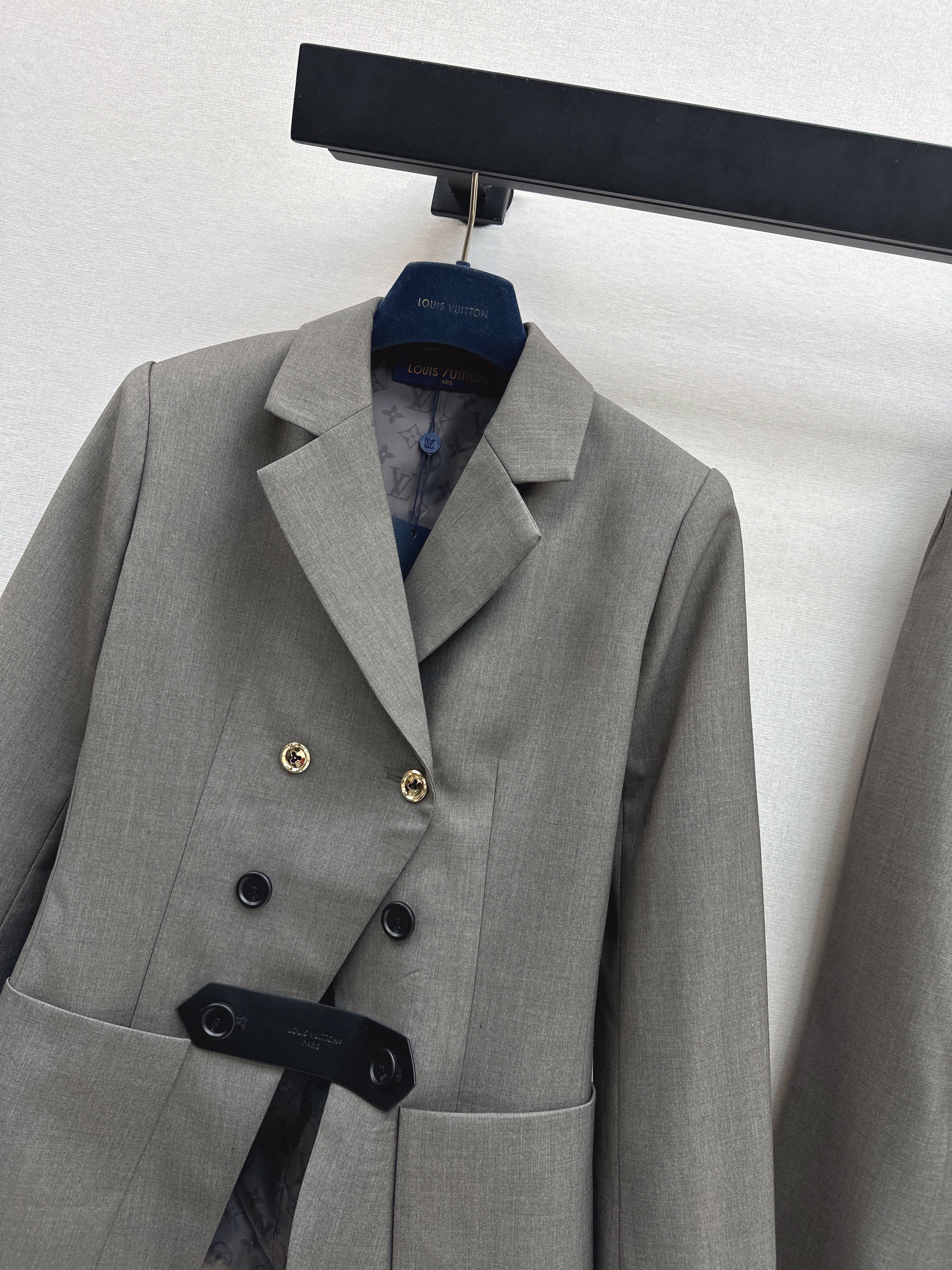 Louis 26ss blazer