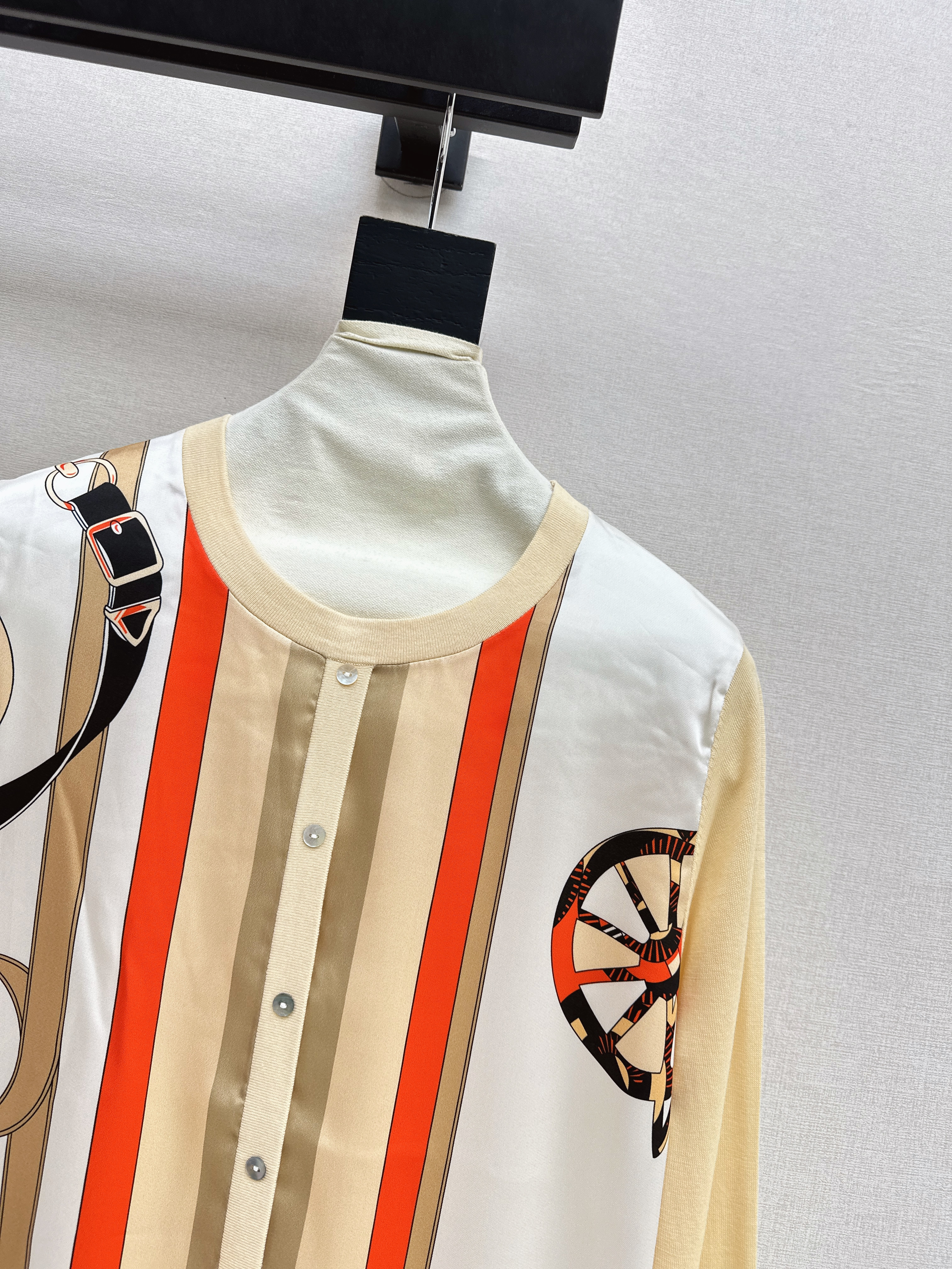 Herm 26ss print knitwear