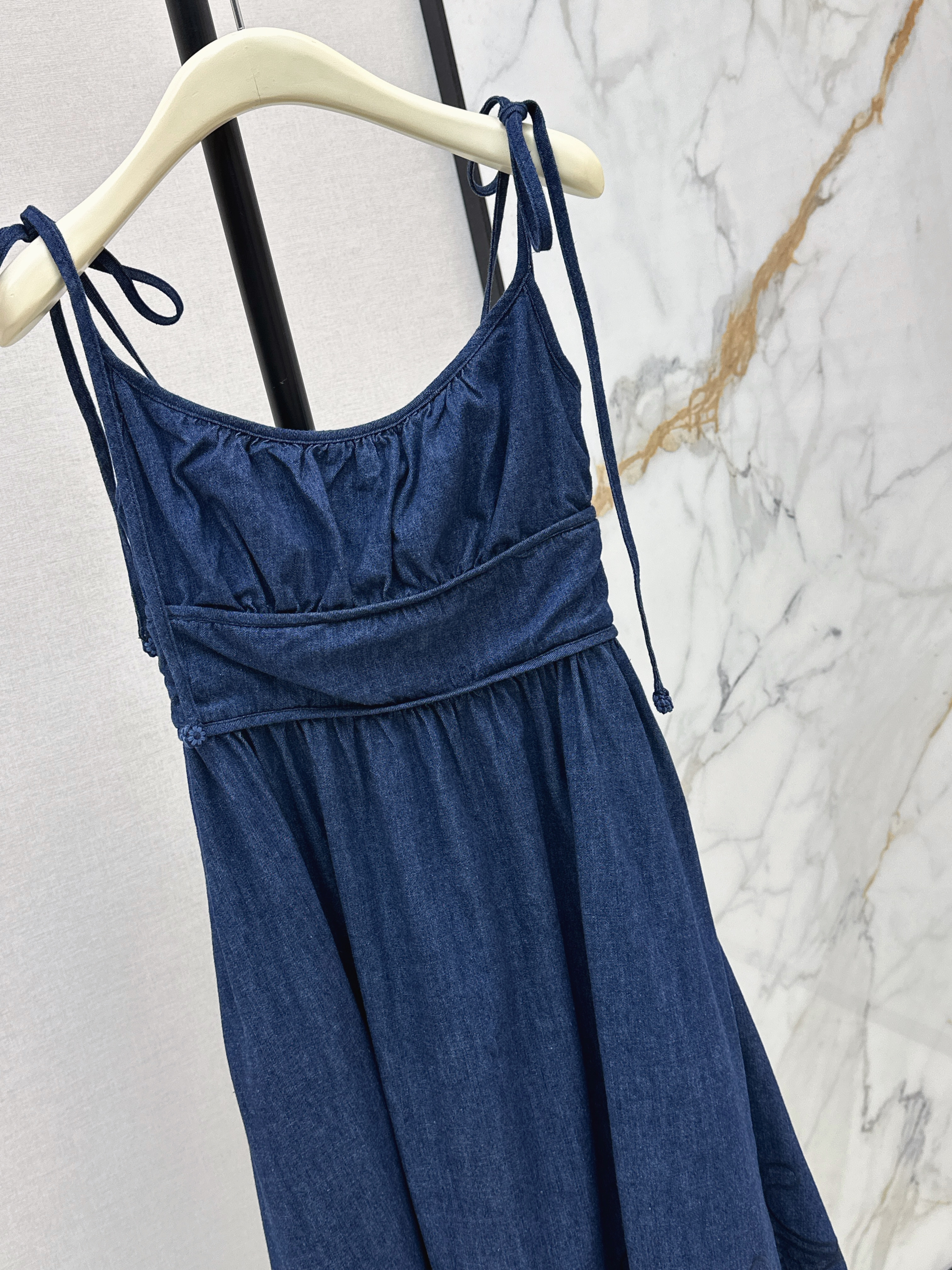 Zimm 26SS Tie-Strap Embroidered Midi Dress