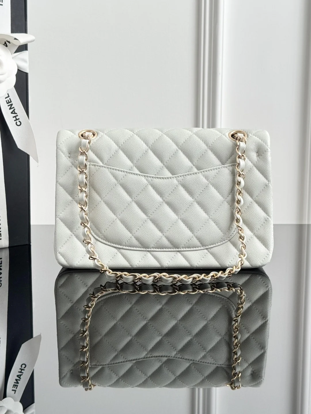 Chan cf23 chain shoulder bag