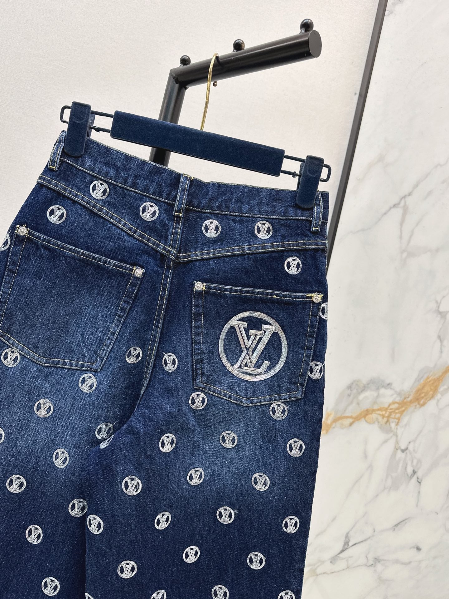 Louis 25fw embroidery jeans