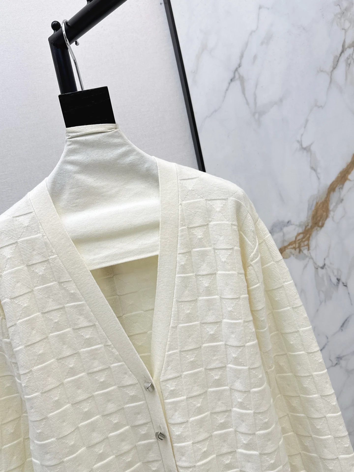 Herm 26ss check knit cardigan