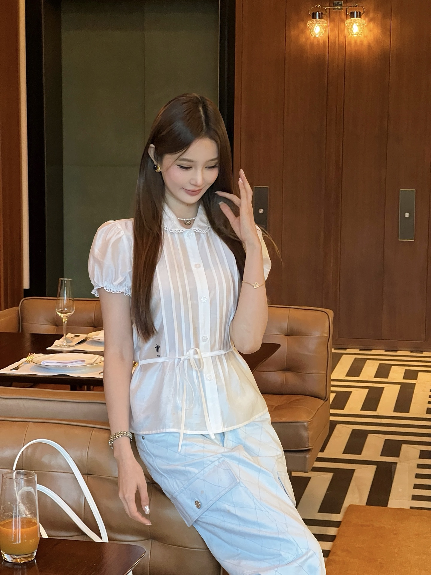 CD 26ss lace trim shirt