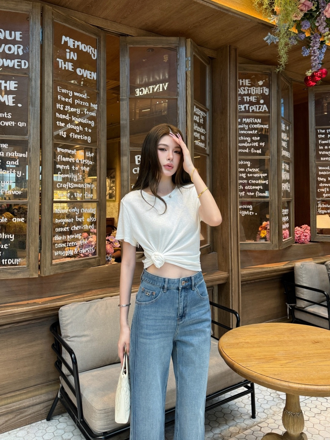 Chan 26ss lace hollow t-shirt