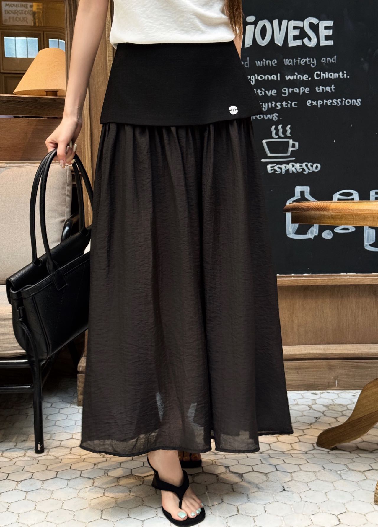 Chan 26ss contract mesh skirt