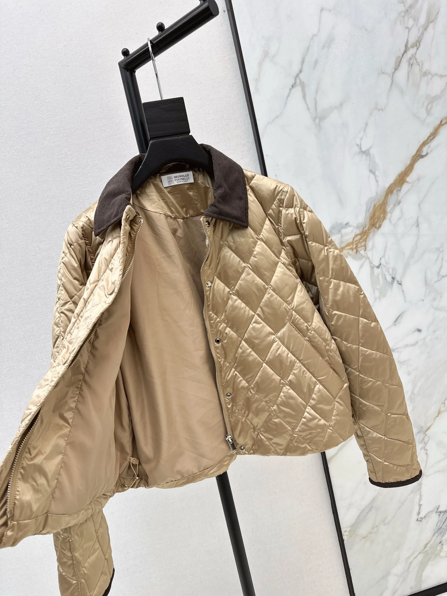 Brun 25fw down jacket