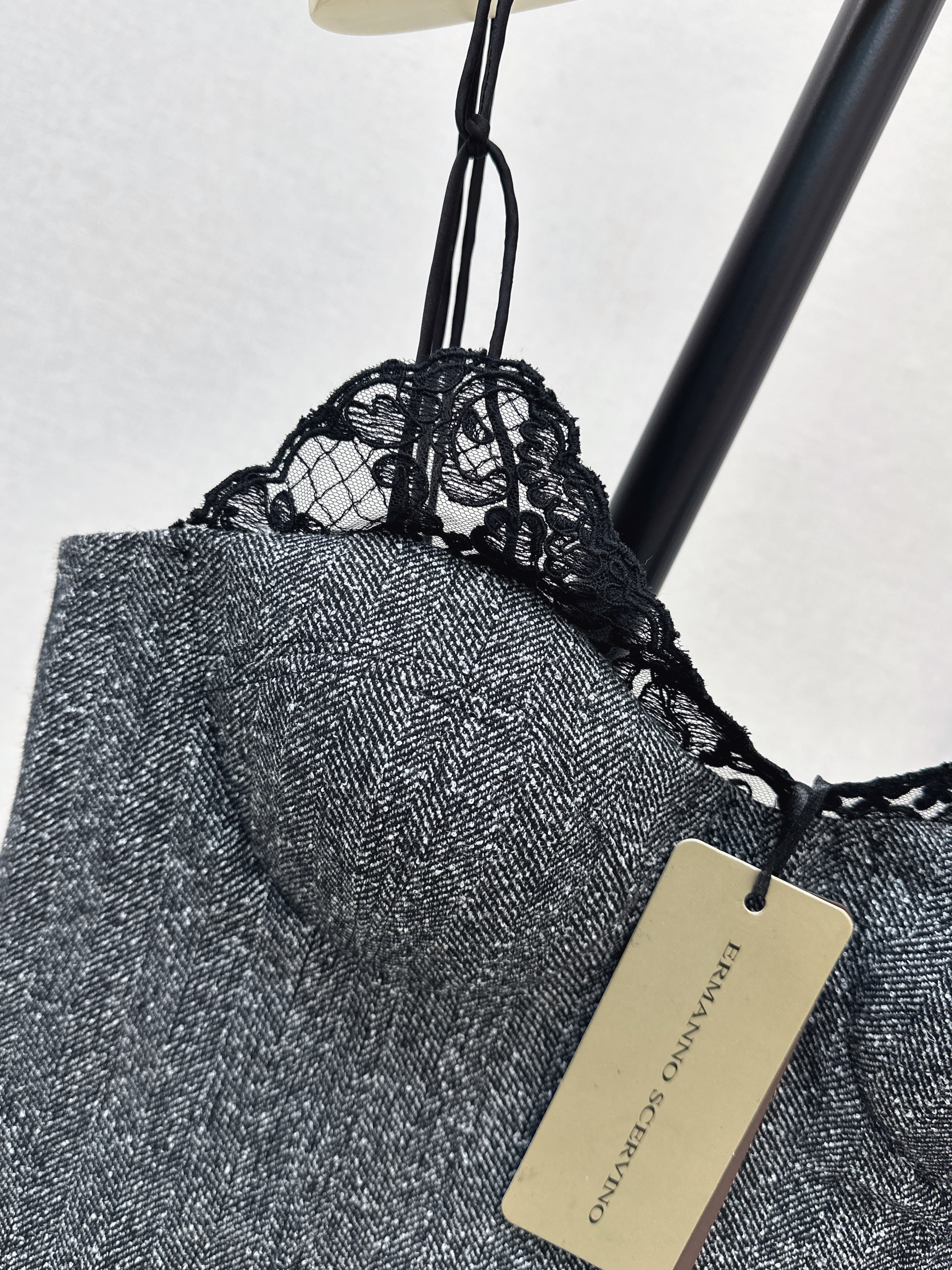 ES 26ss lace tube top