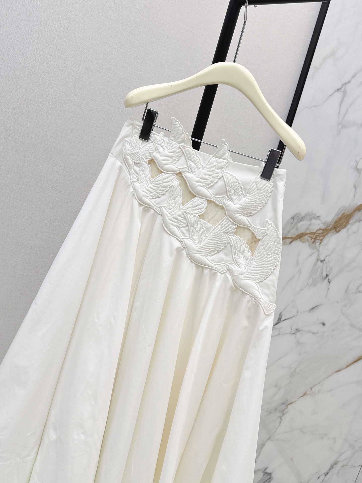 Zimm 226ss asymmetrical skirt