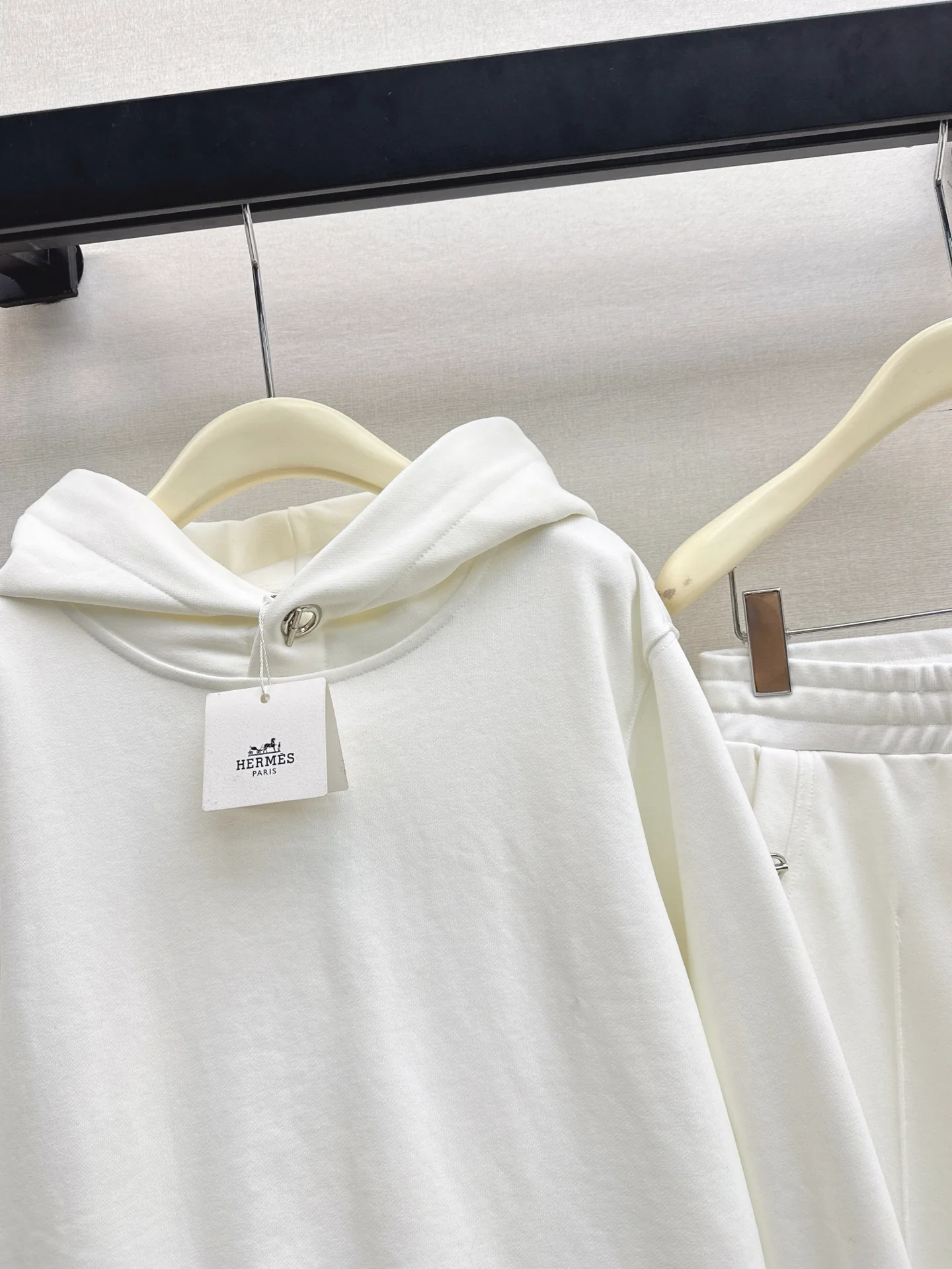 Herm 25fw sweatsuit hoodie pants outfit sets