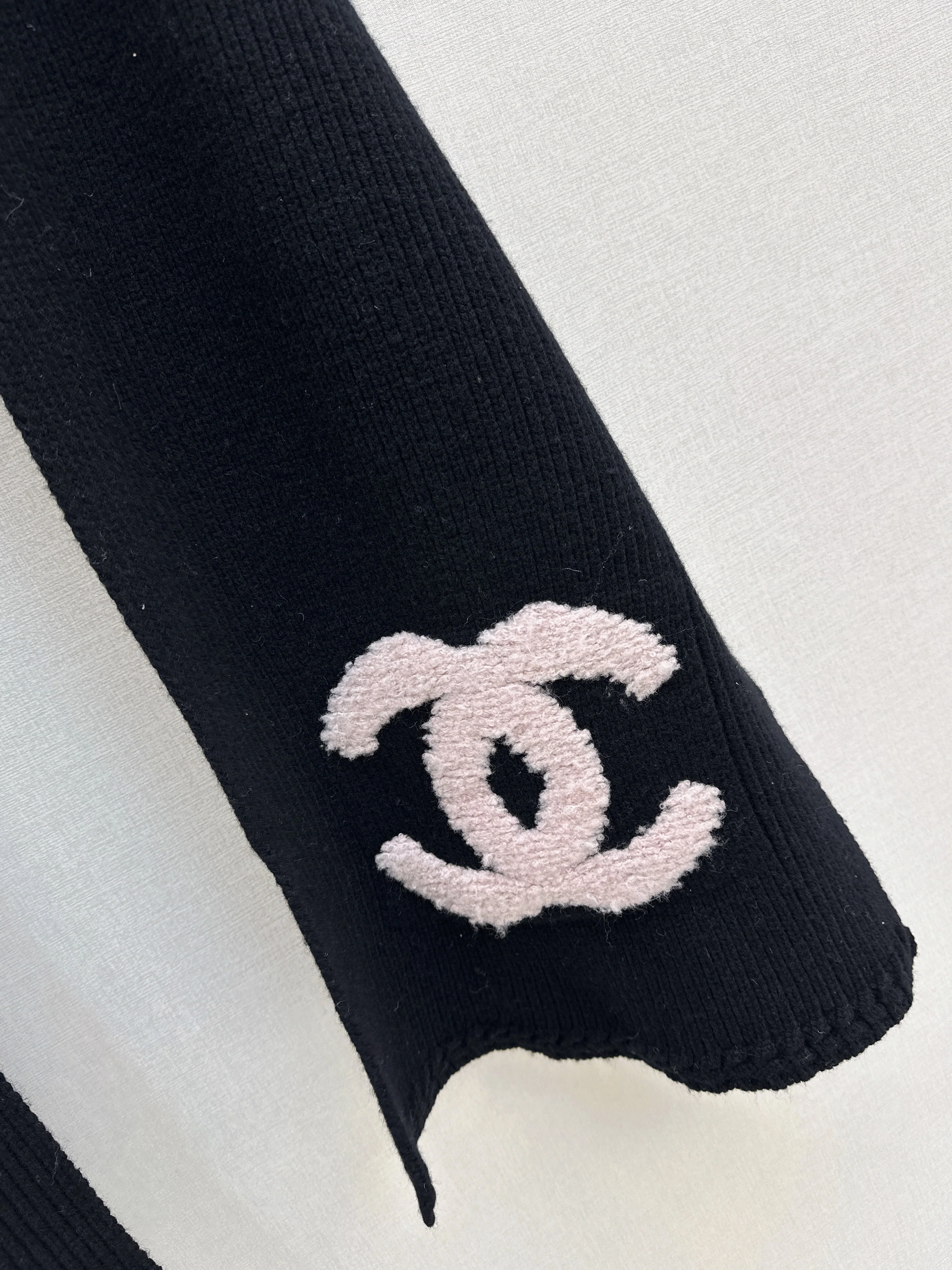 Chan 26ss cashmere scarf