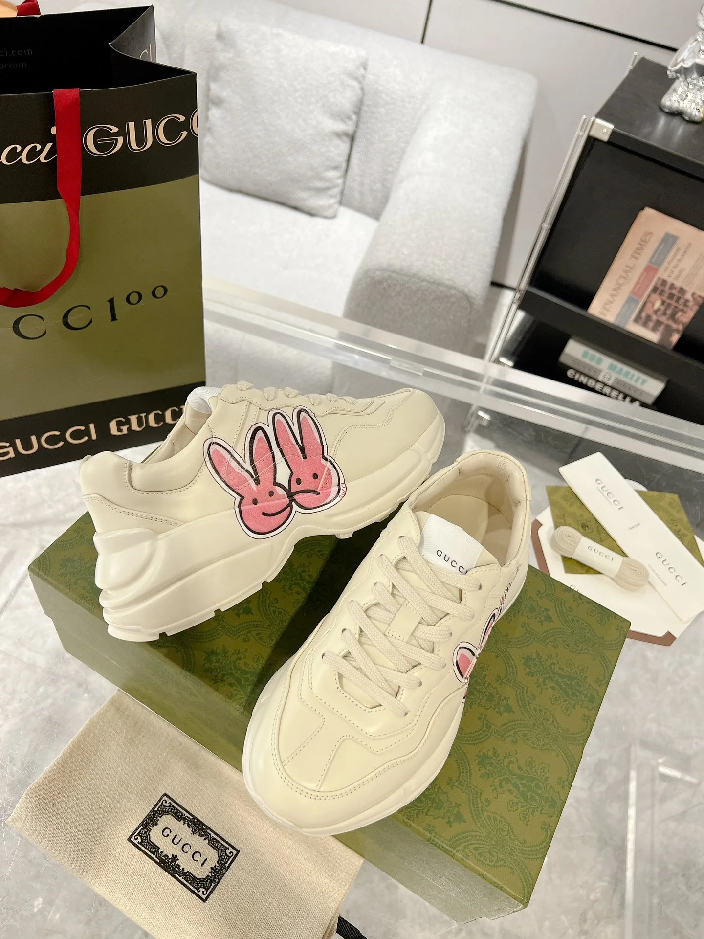 Gucc 25fw dad's shoes