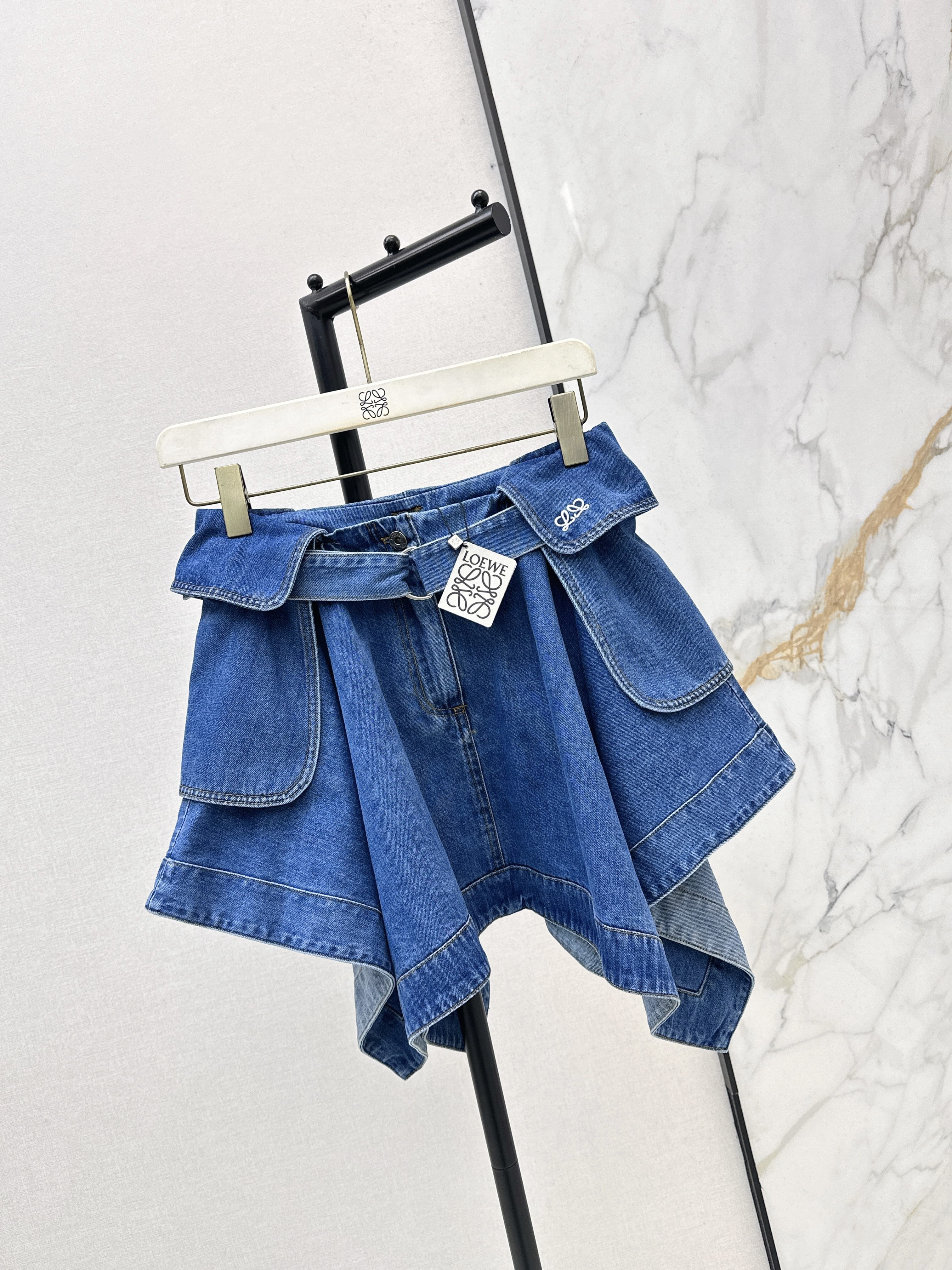 Loe 26ss denim skirt