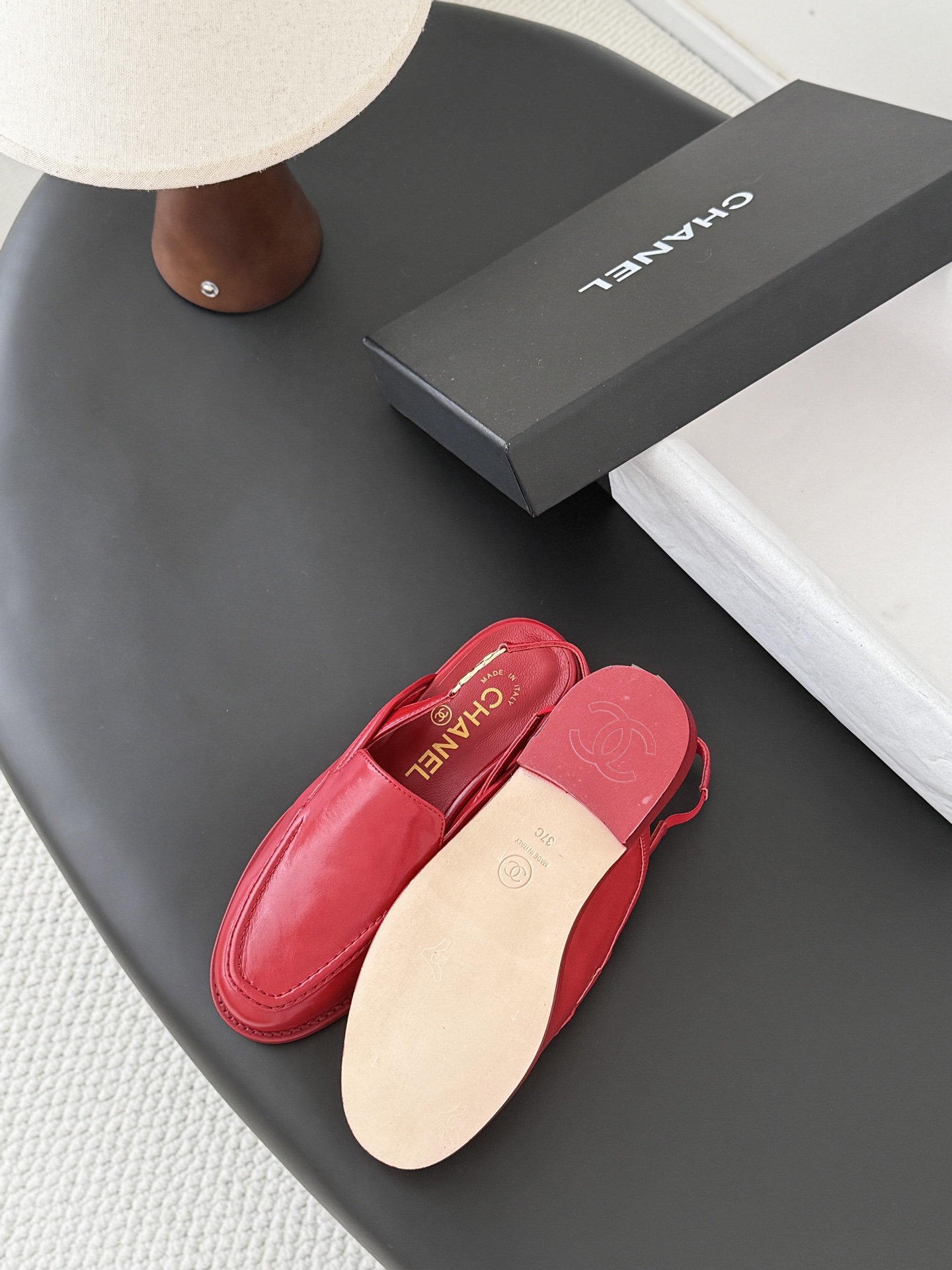 Chan 26ss slingblack loafers