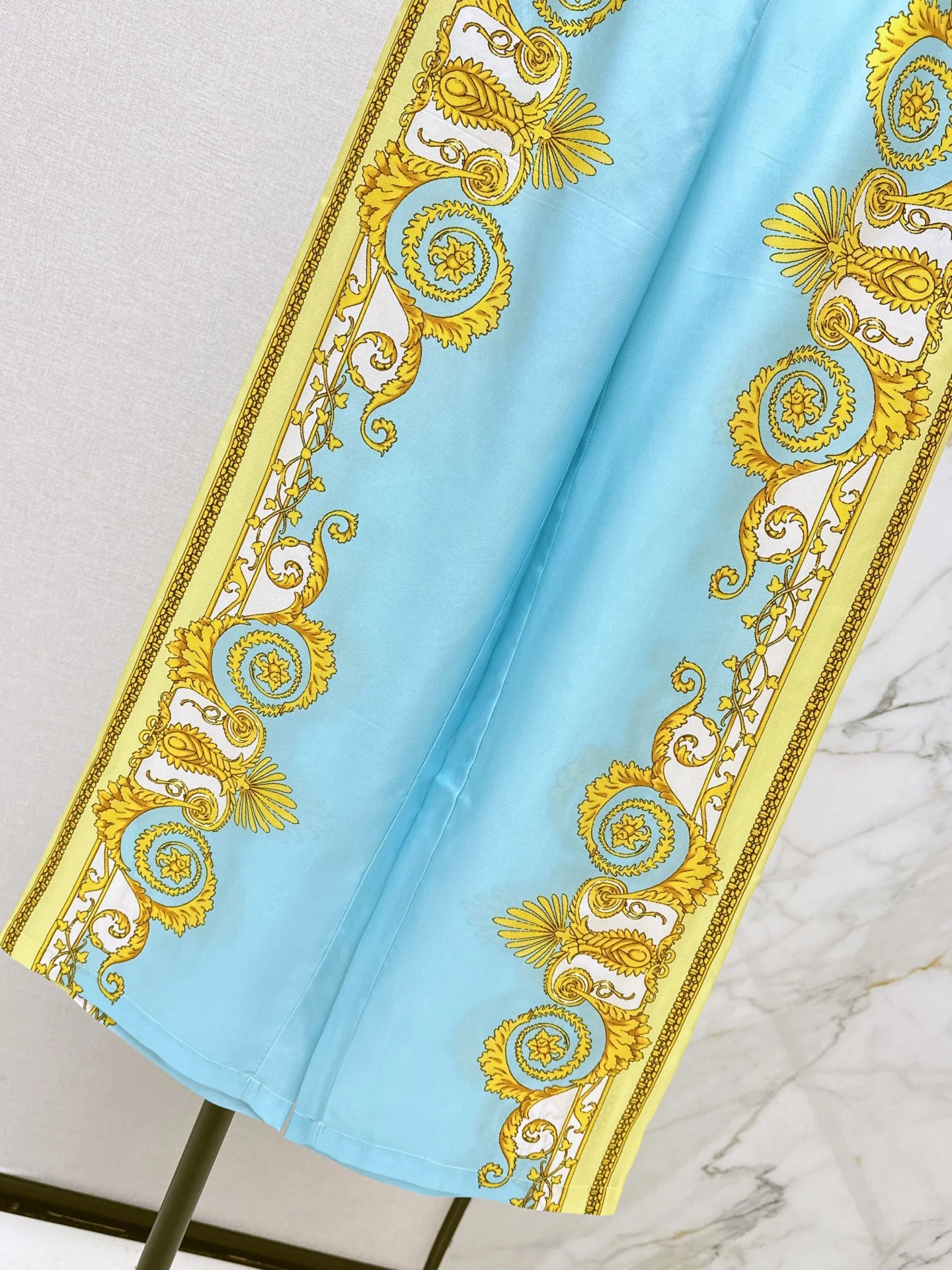 Vers 25fw print pants