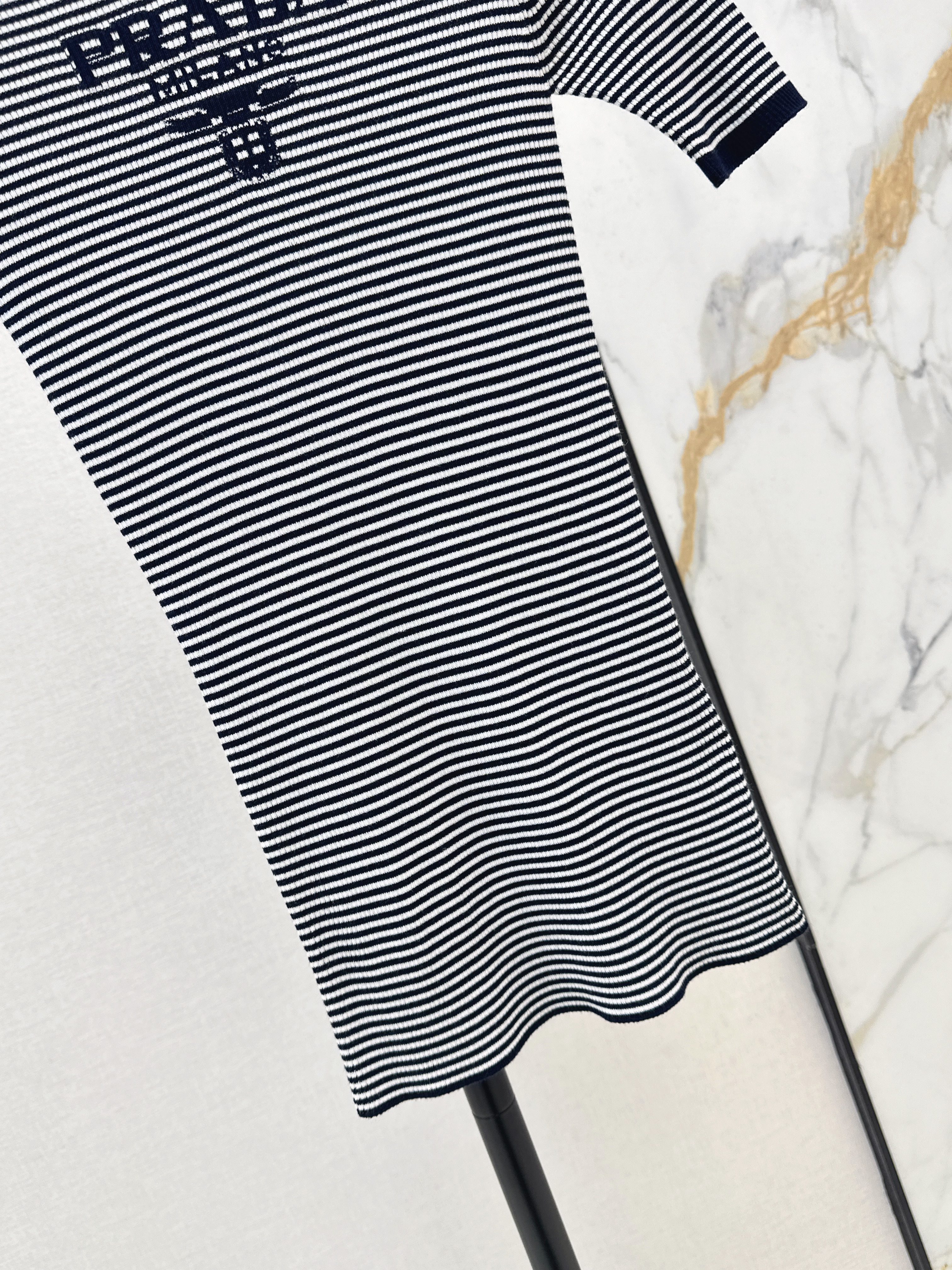 Pra 26ss stripe knitwear