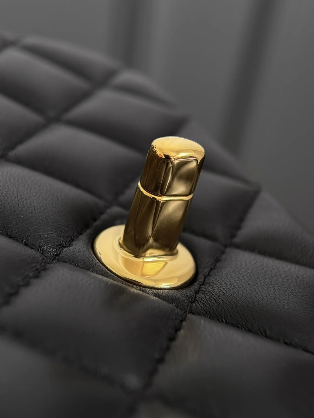 Chan cf17 chain shoulder bag