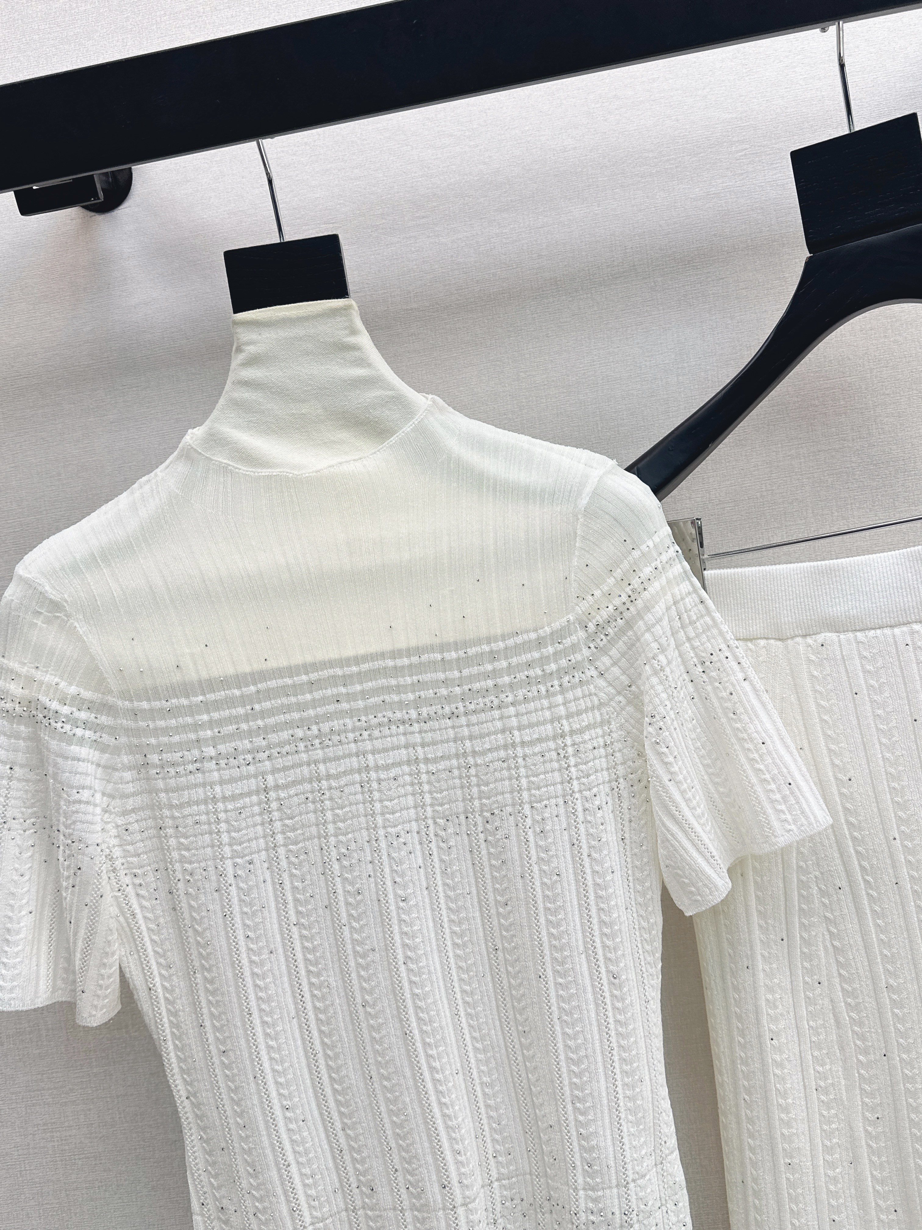 Chan 26ss omber knit top skirt set