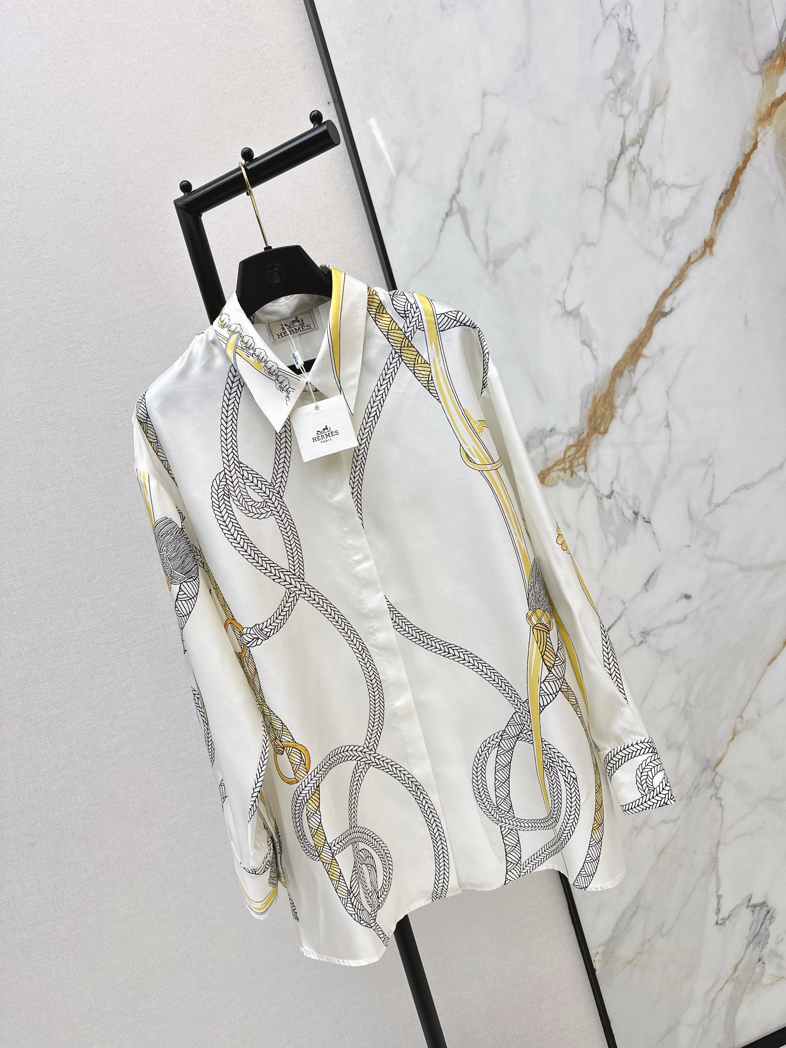 Herm 26ss floral print silk shirt