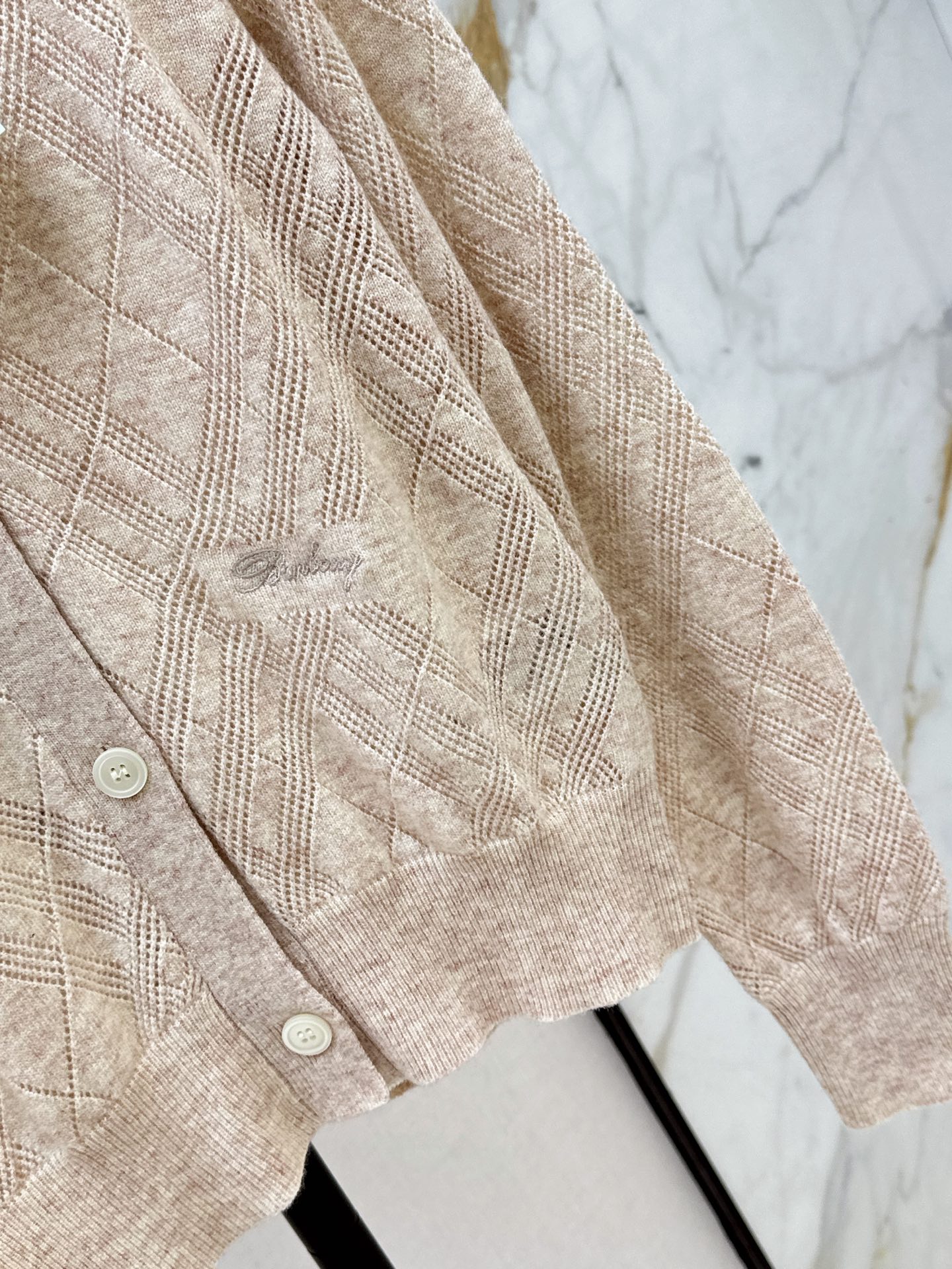 Bur 26ss check jacquard knit cardigan