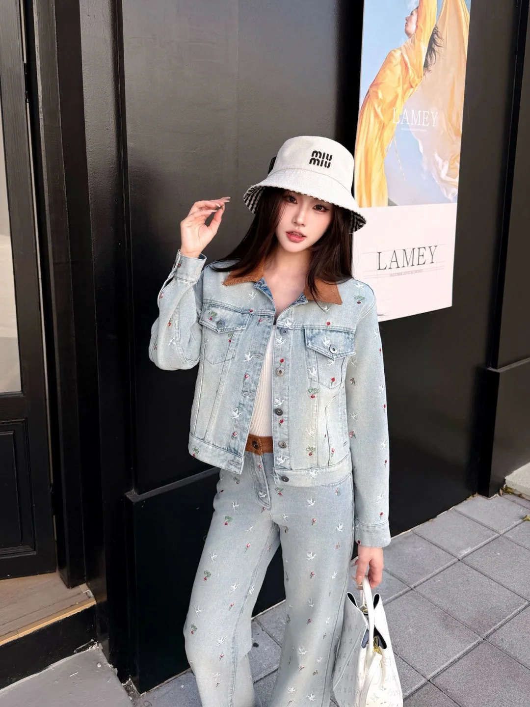 CD 26ss embroidery denim jacket
