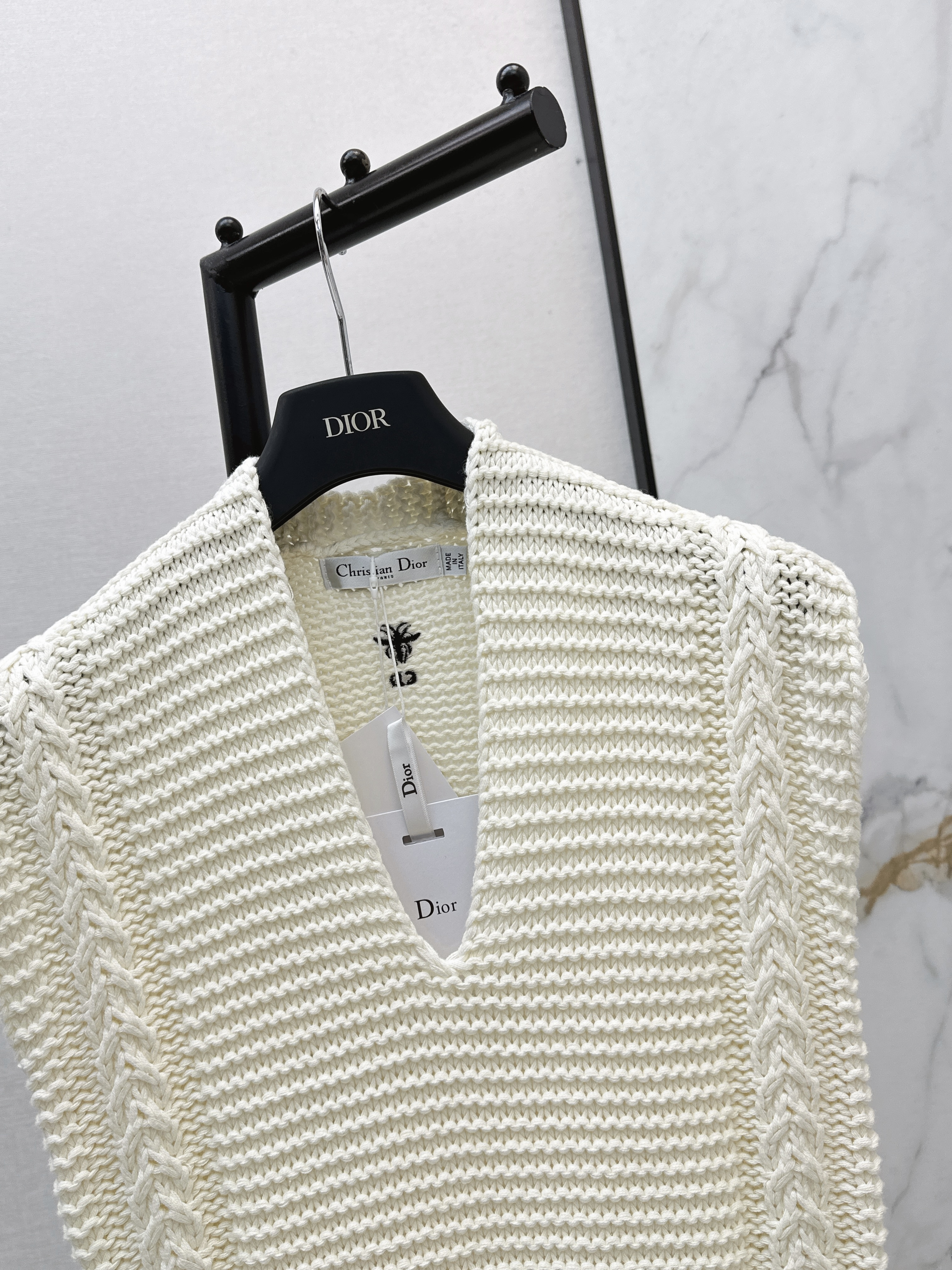 CD 26ss knit vest