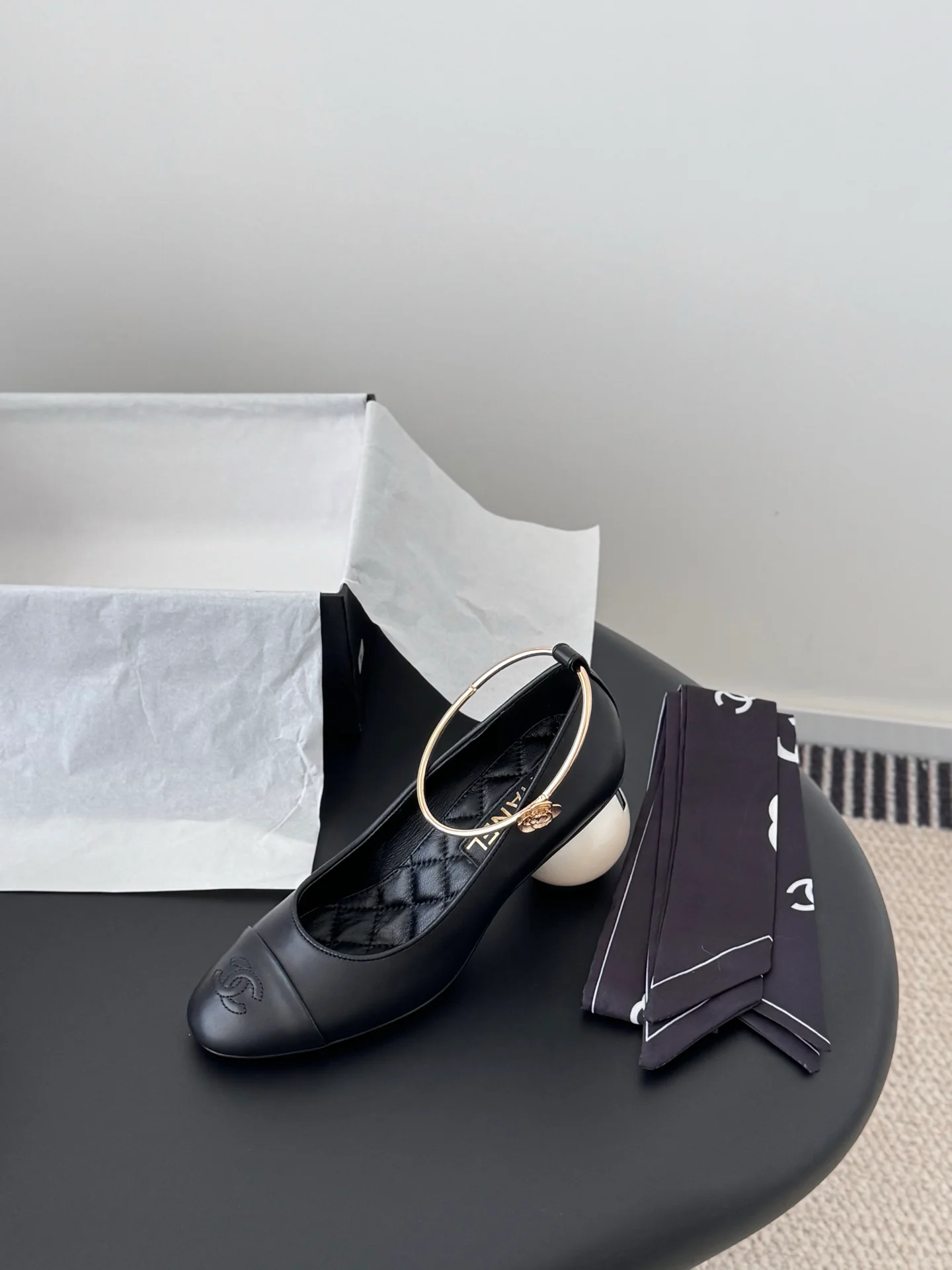 Chan 25fw chunky heels