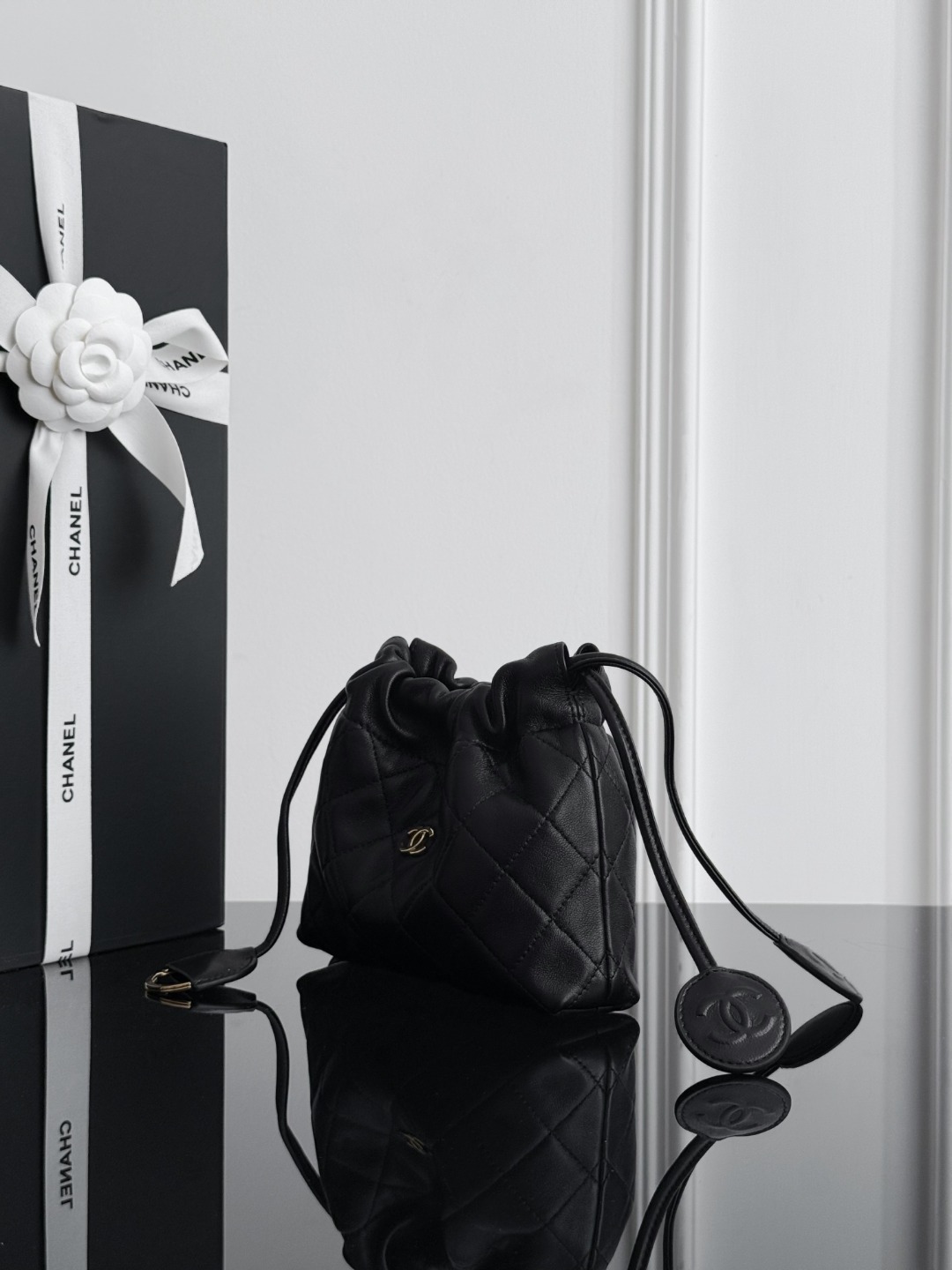 Chan 26S brawstring pouch bag