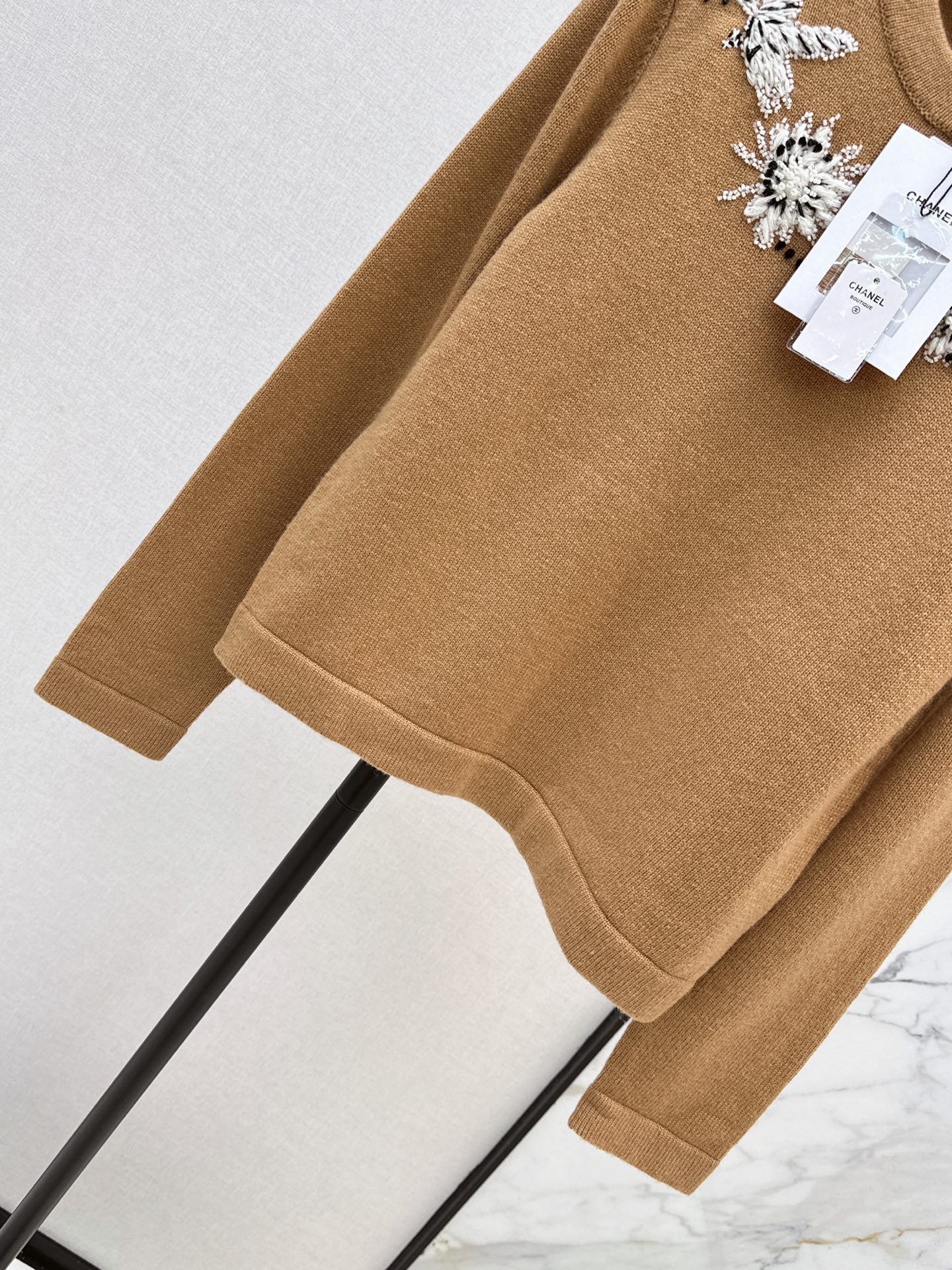 Chan 26ss beading sweater