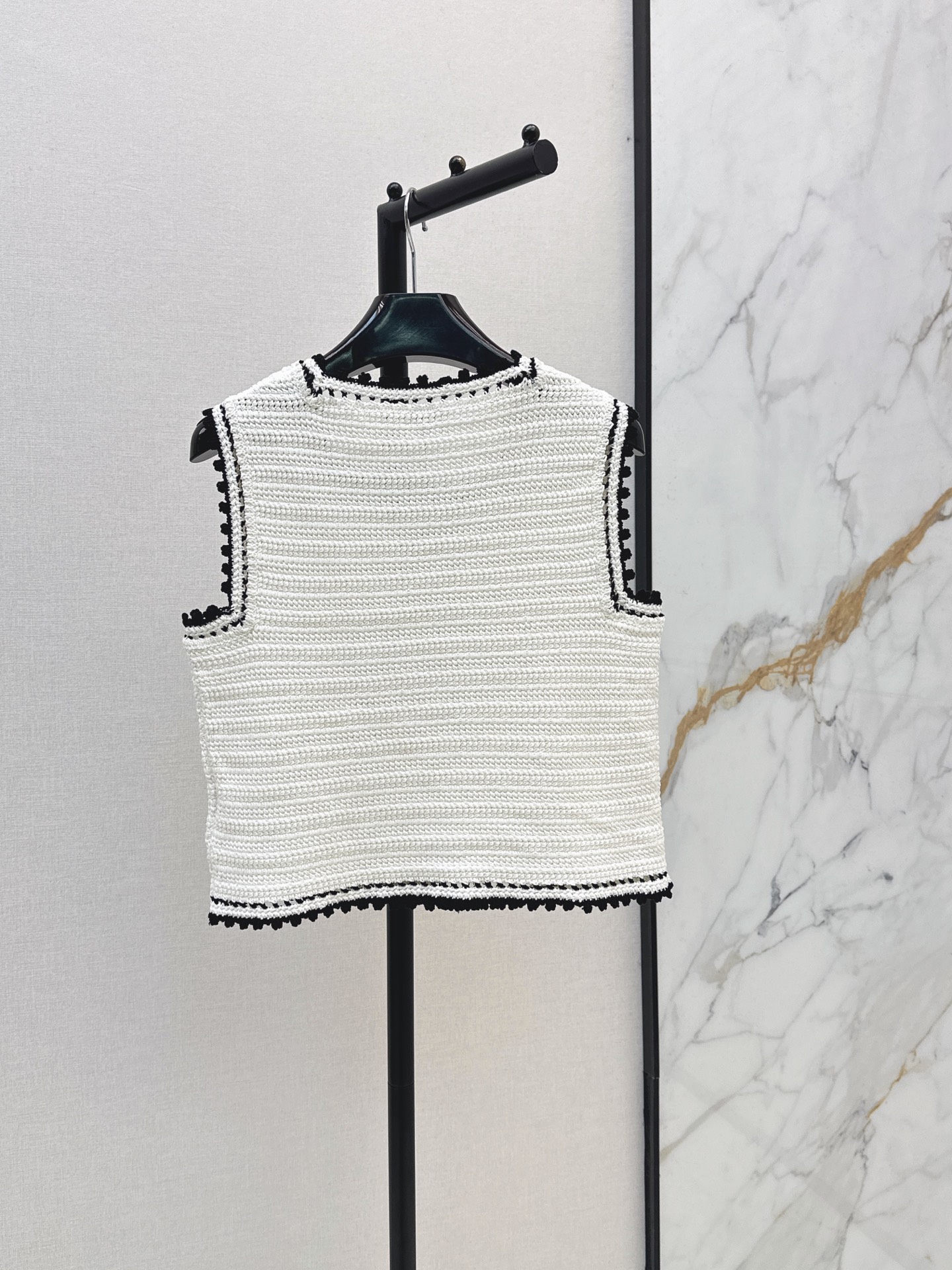 Celi 26ss sleeveless knit vest