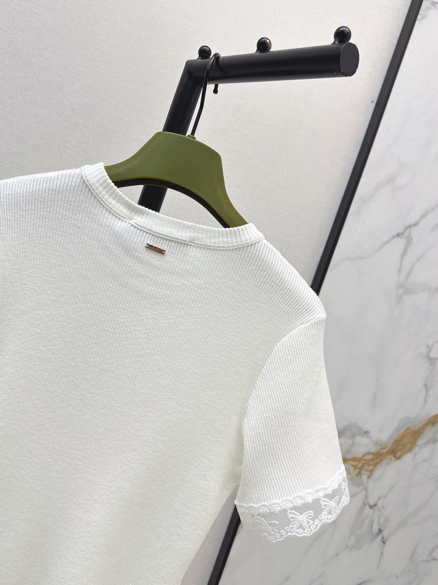 Guc 26ss lace contract knitwear