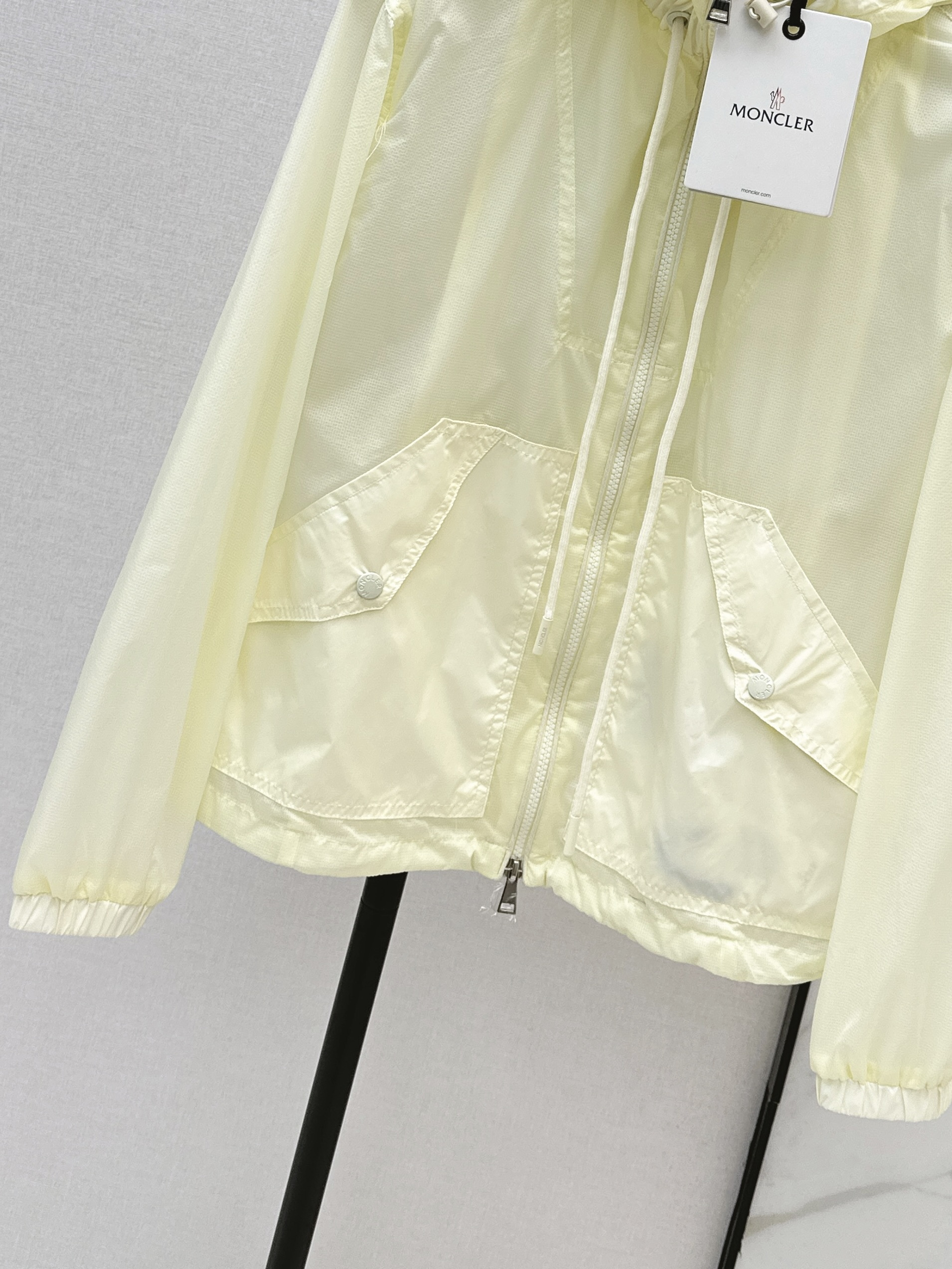 Monc 26ss hooded trench coats