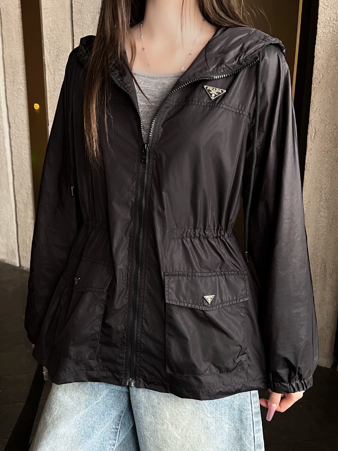 Pra 26SS Hooded Windbreaker Jacket