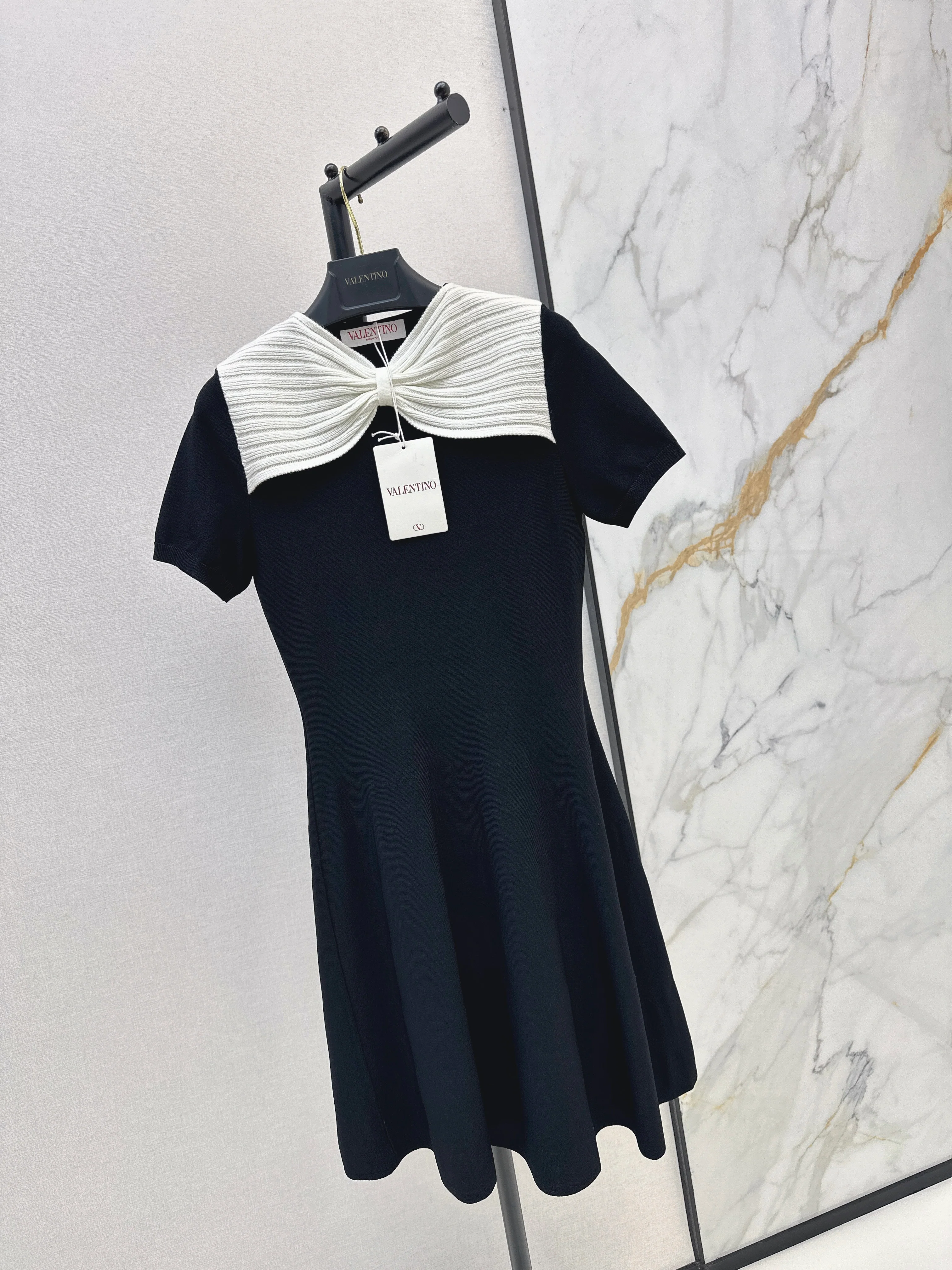 Valen 26ss bow short sleeve dress