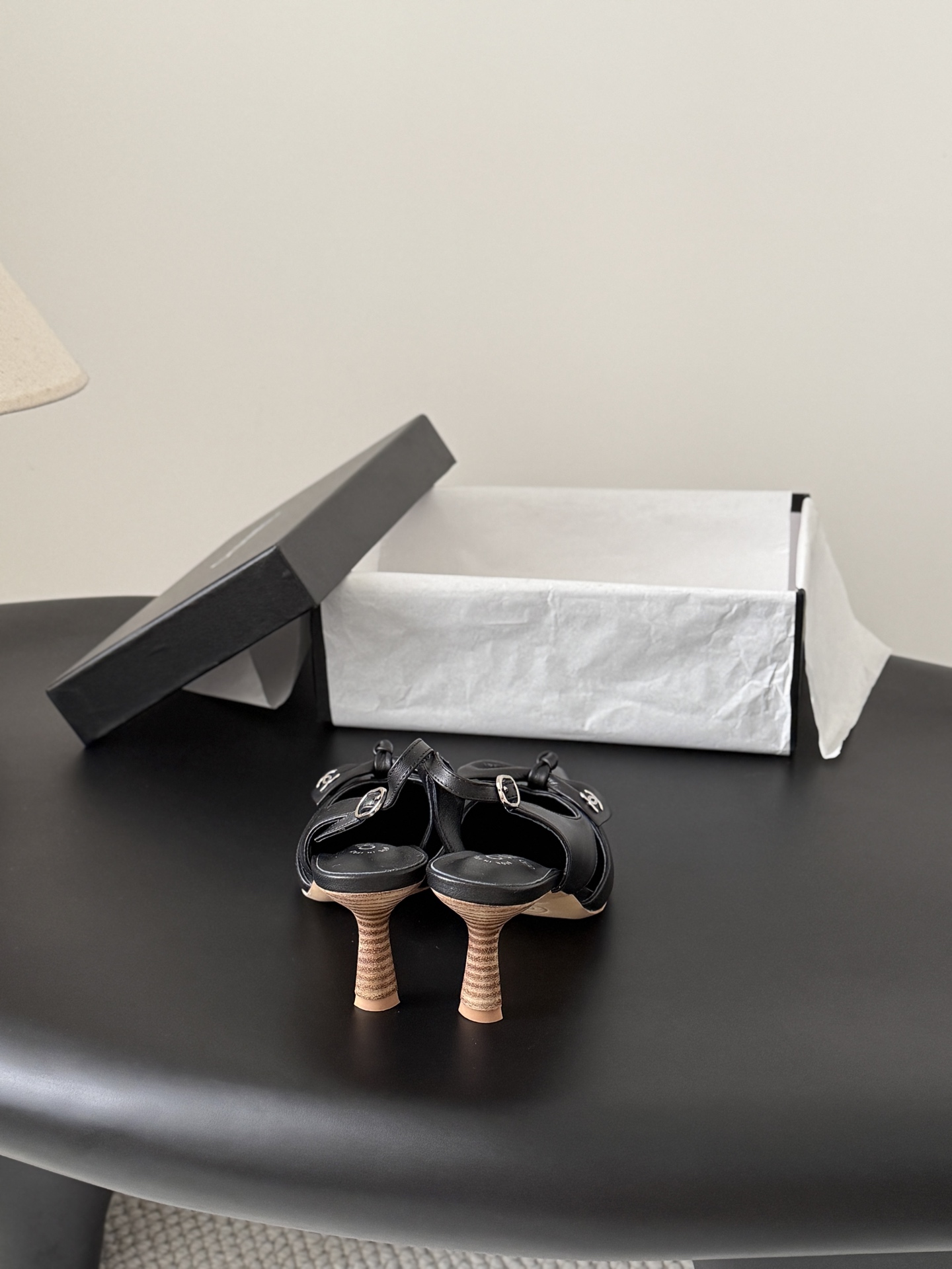 Chan 26ss bow slingback heel