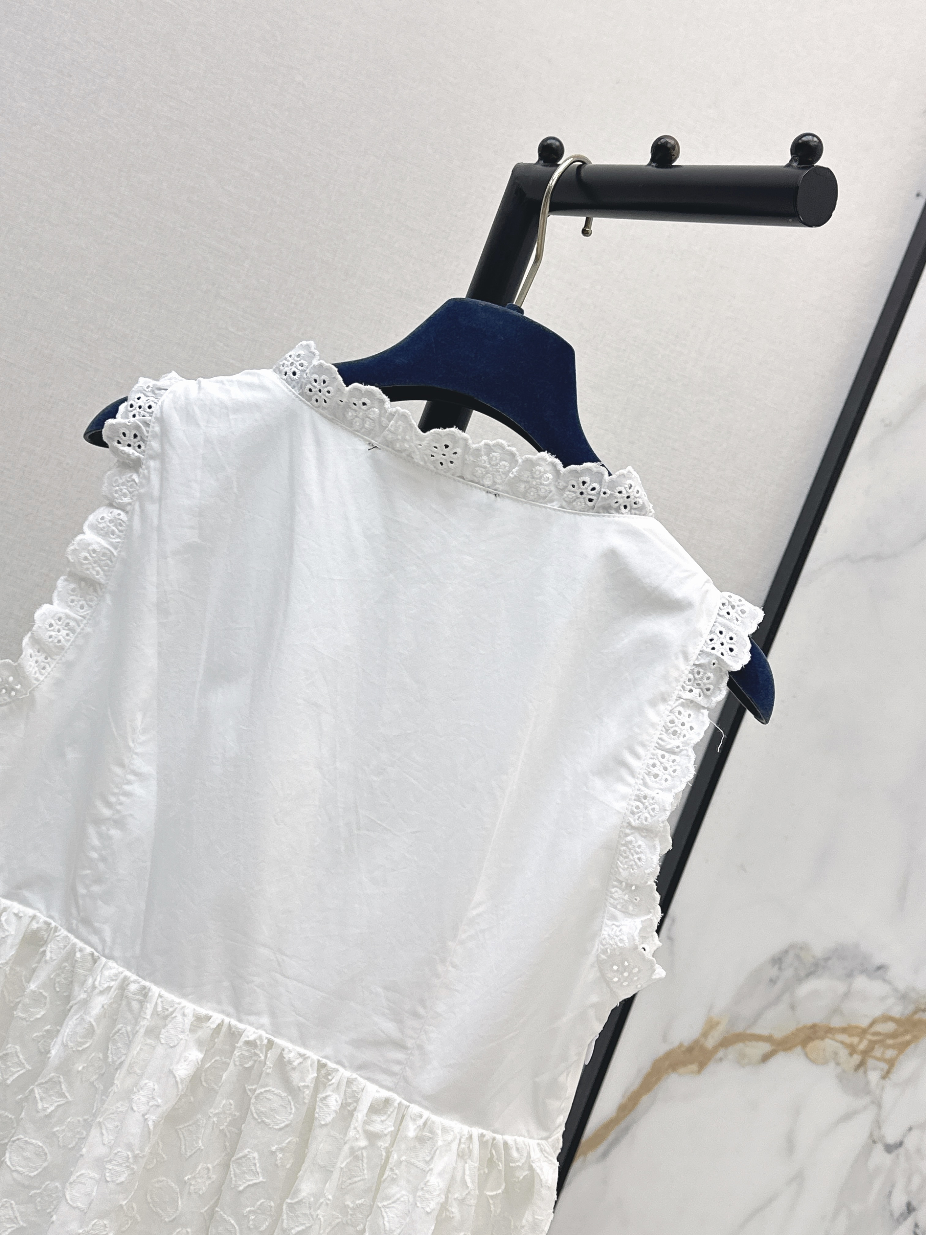 Loui 26ss jacquard ruffle dress