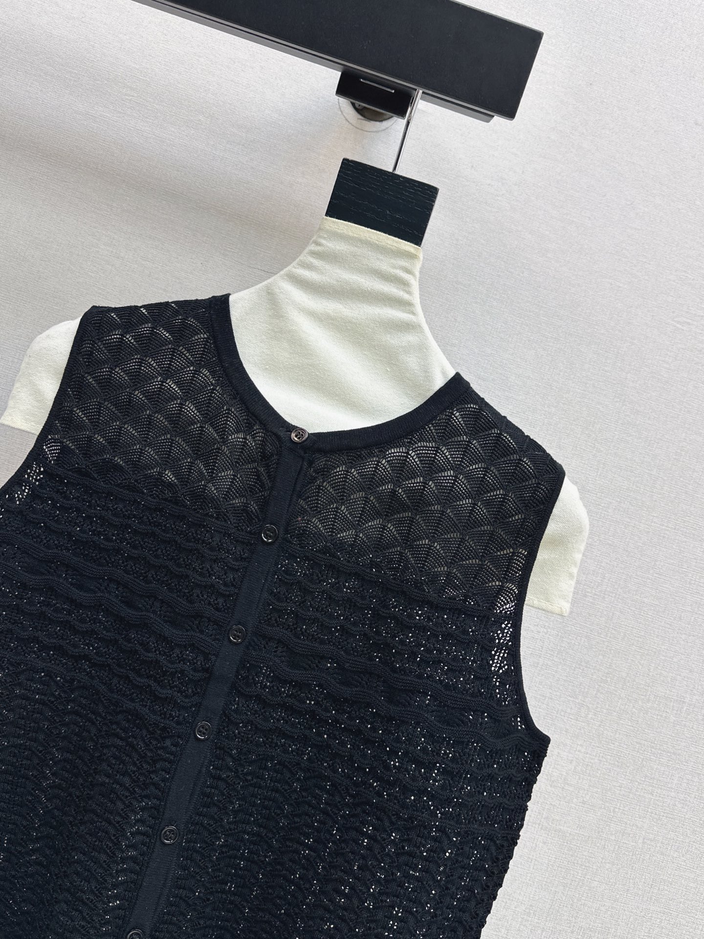 Max 26ss woven hollow vest