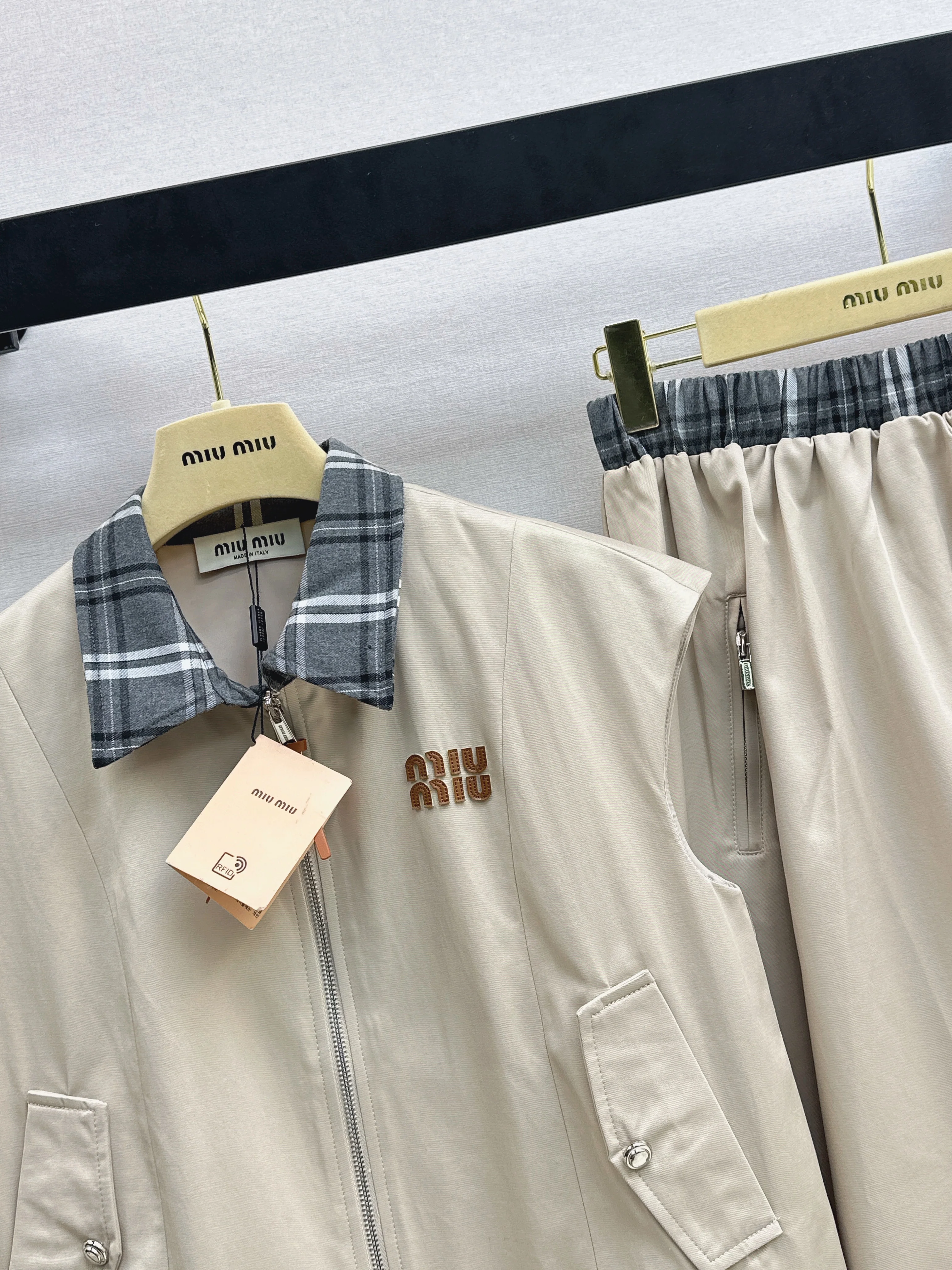 Miu 26ss contract outfit sets