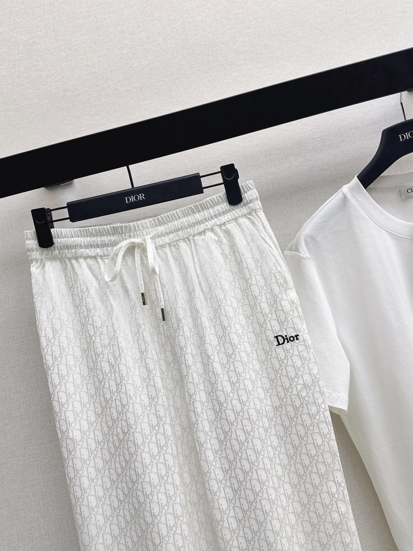 CD 26ss t-shirt wied leg pants set