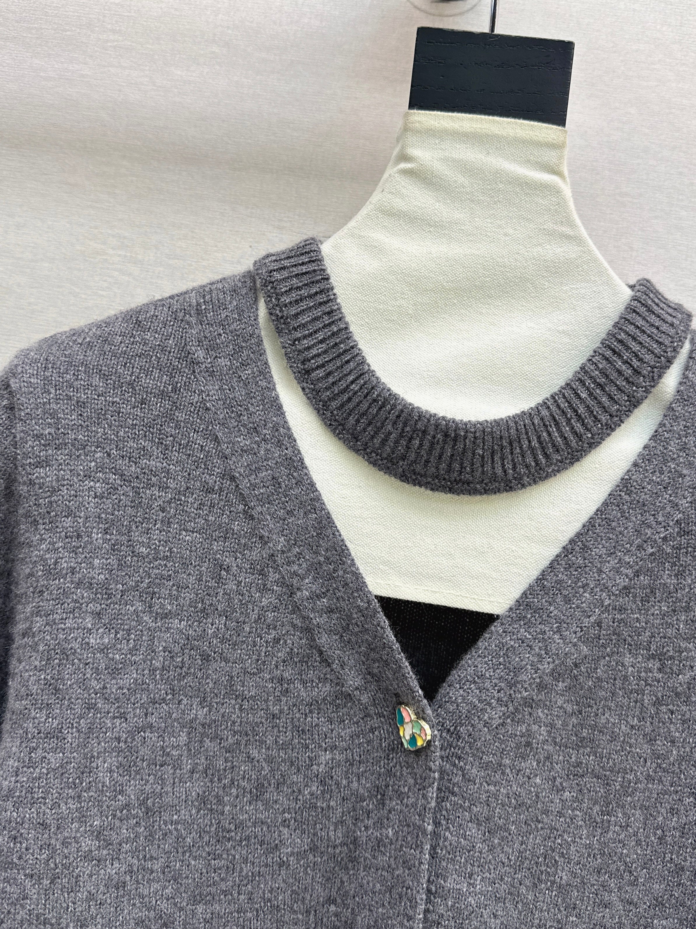 Chan 26ss wool cardigan