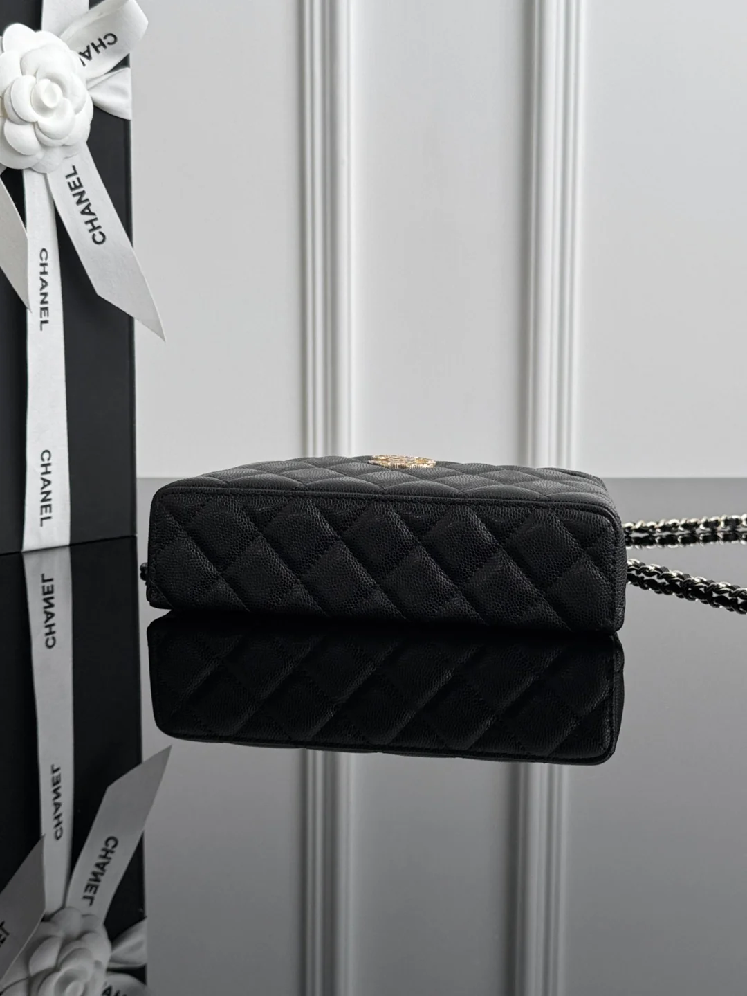 Chan 25P LP heart diamond shoulder bage