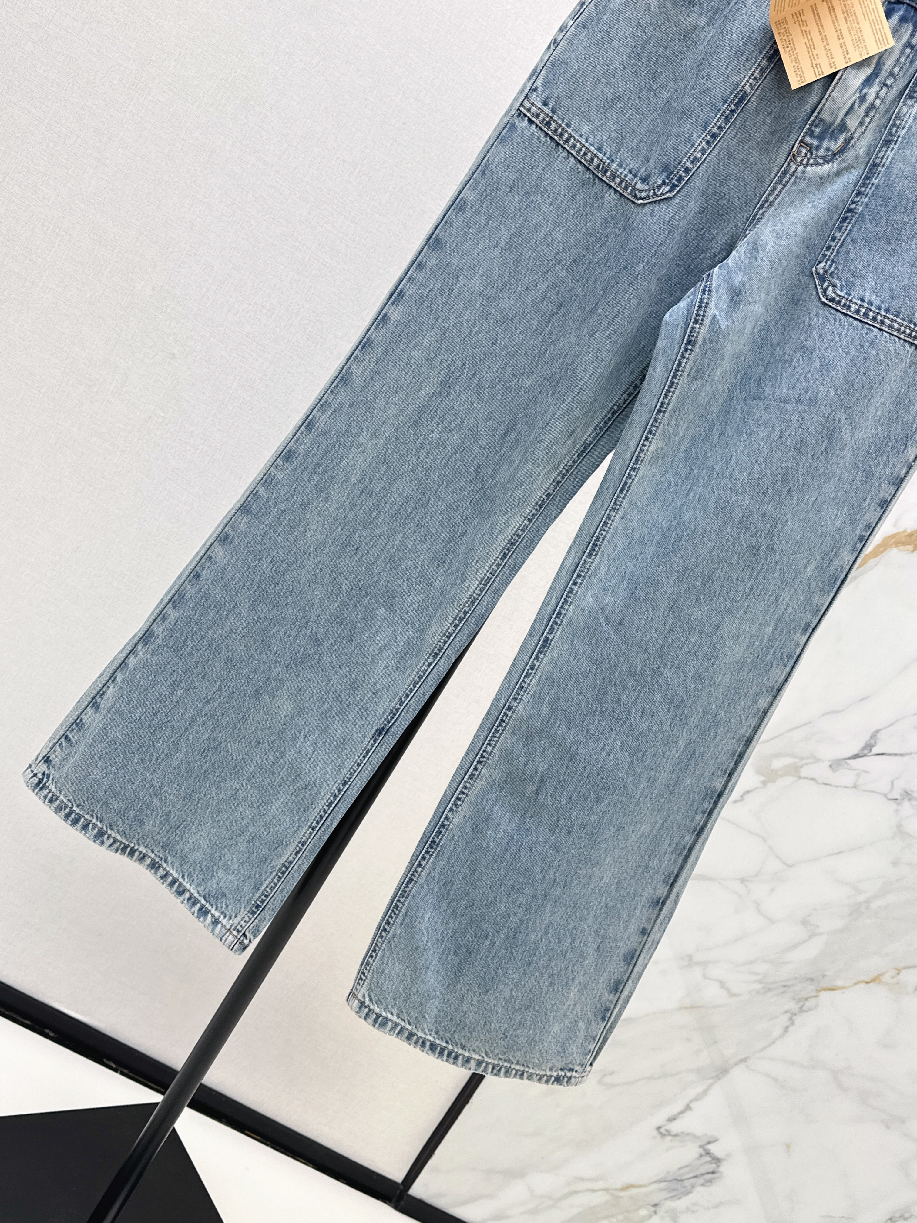 Miu 26ss straight-leg jeans