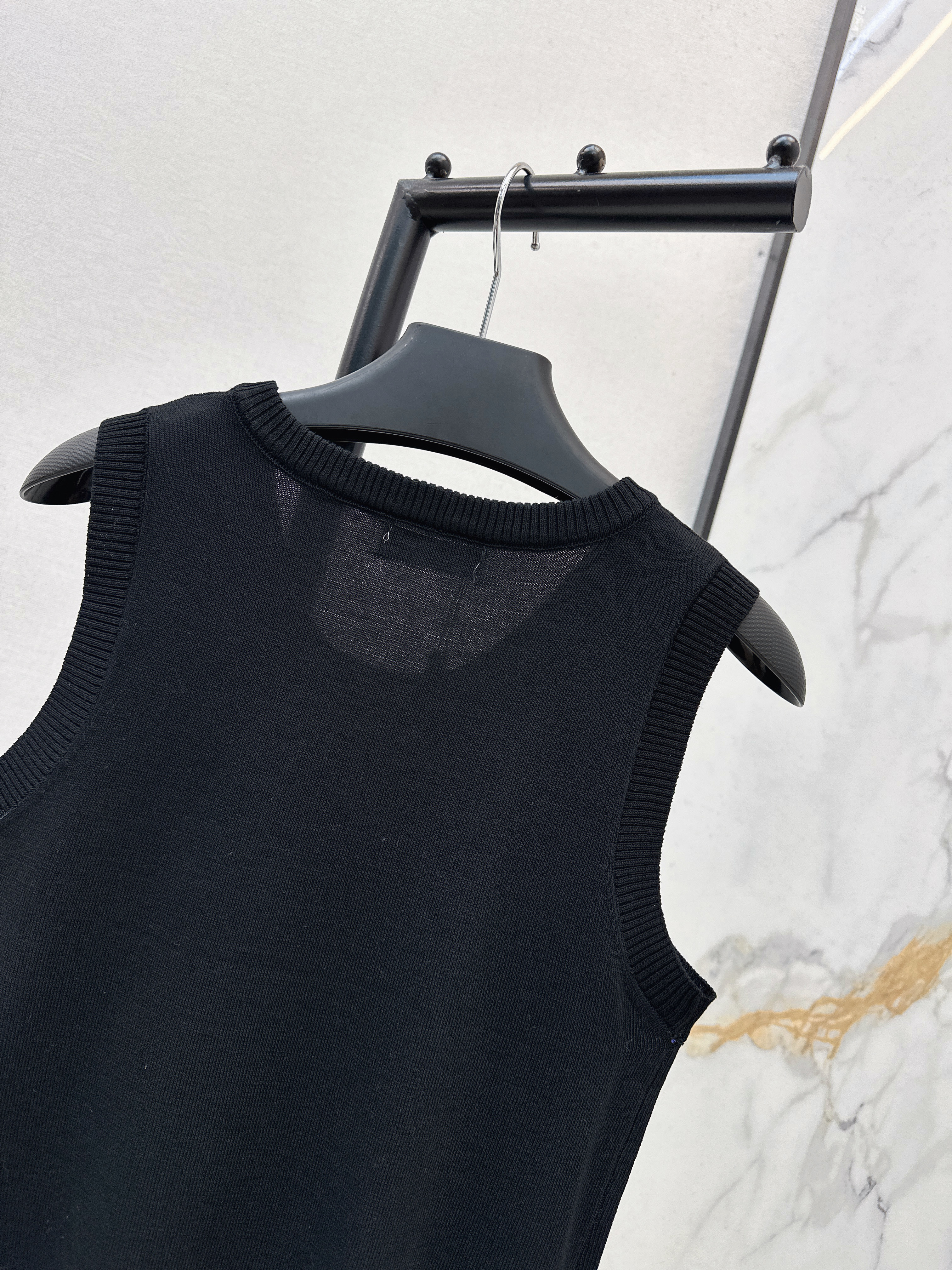 Pra 26ss knit vest